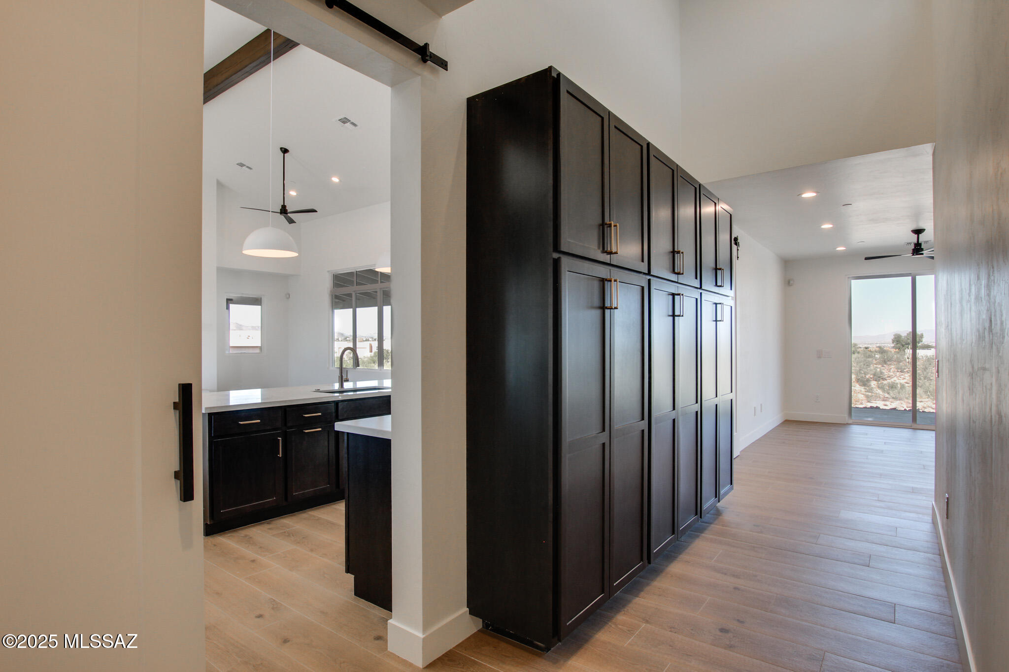 2750 W Black Cloud Court