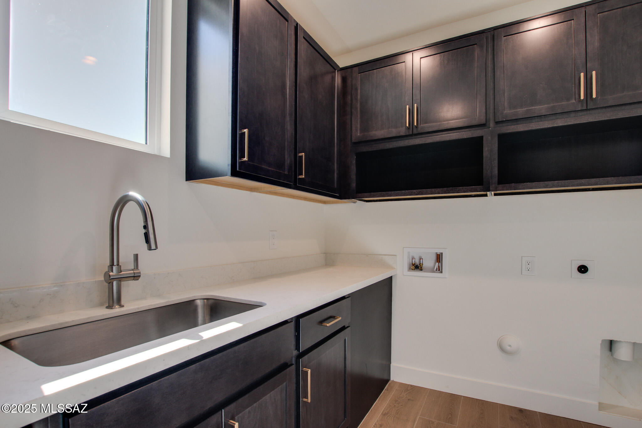 2750 W Black Cloud Court