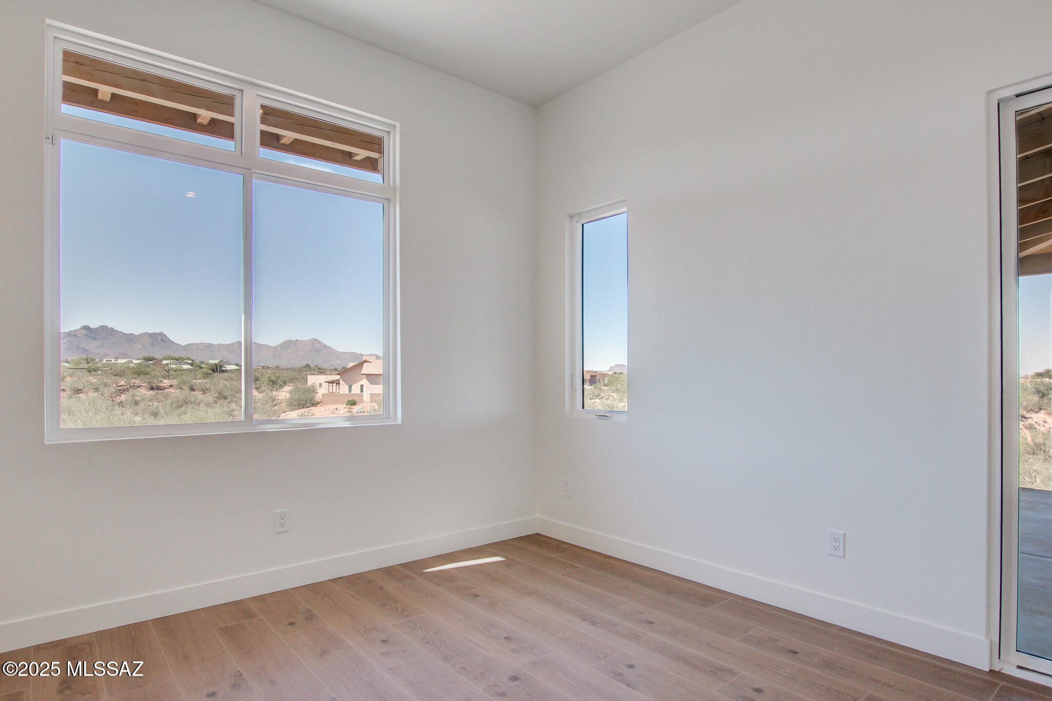 2750 W Black Cloud Court