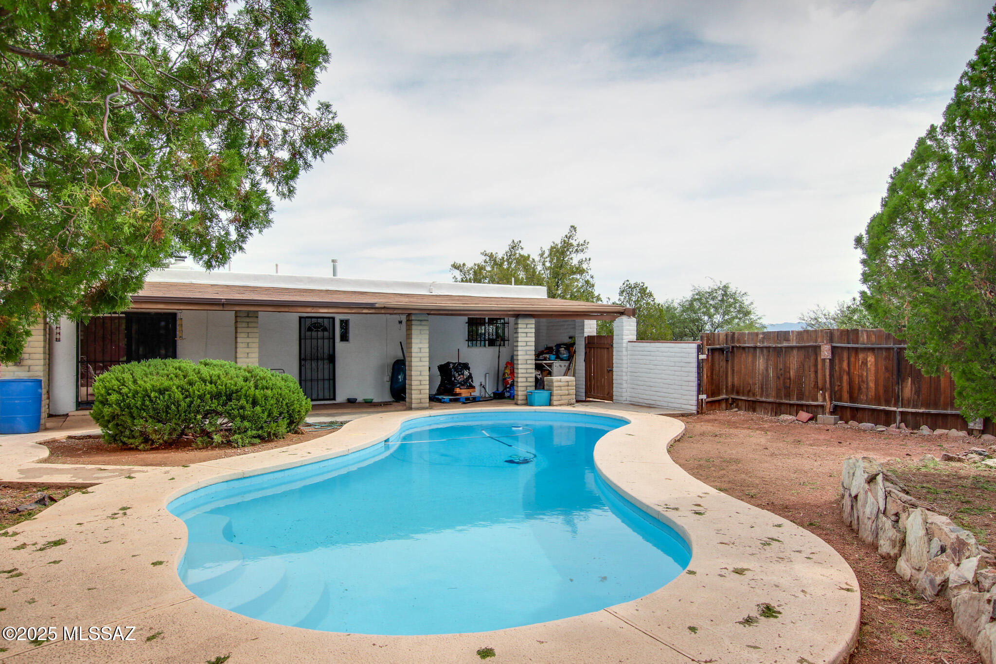 28600 S Nogales Highway