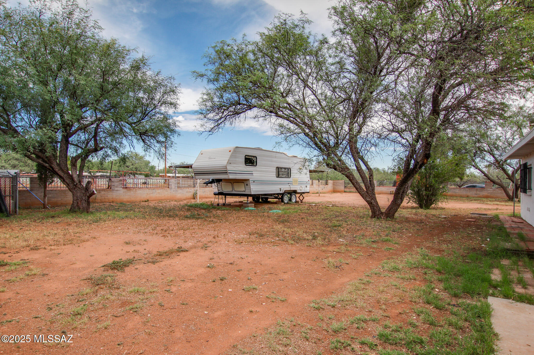 28600 S Nogales Highway