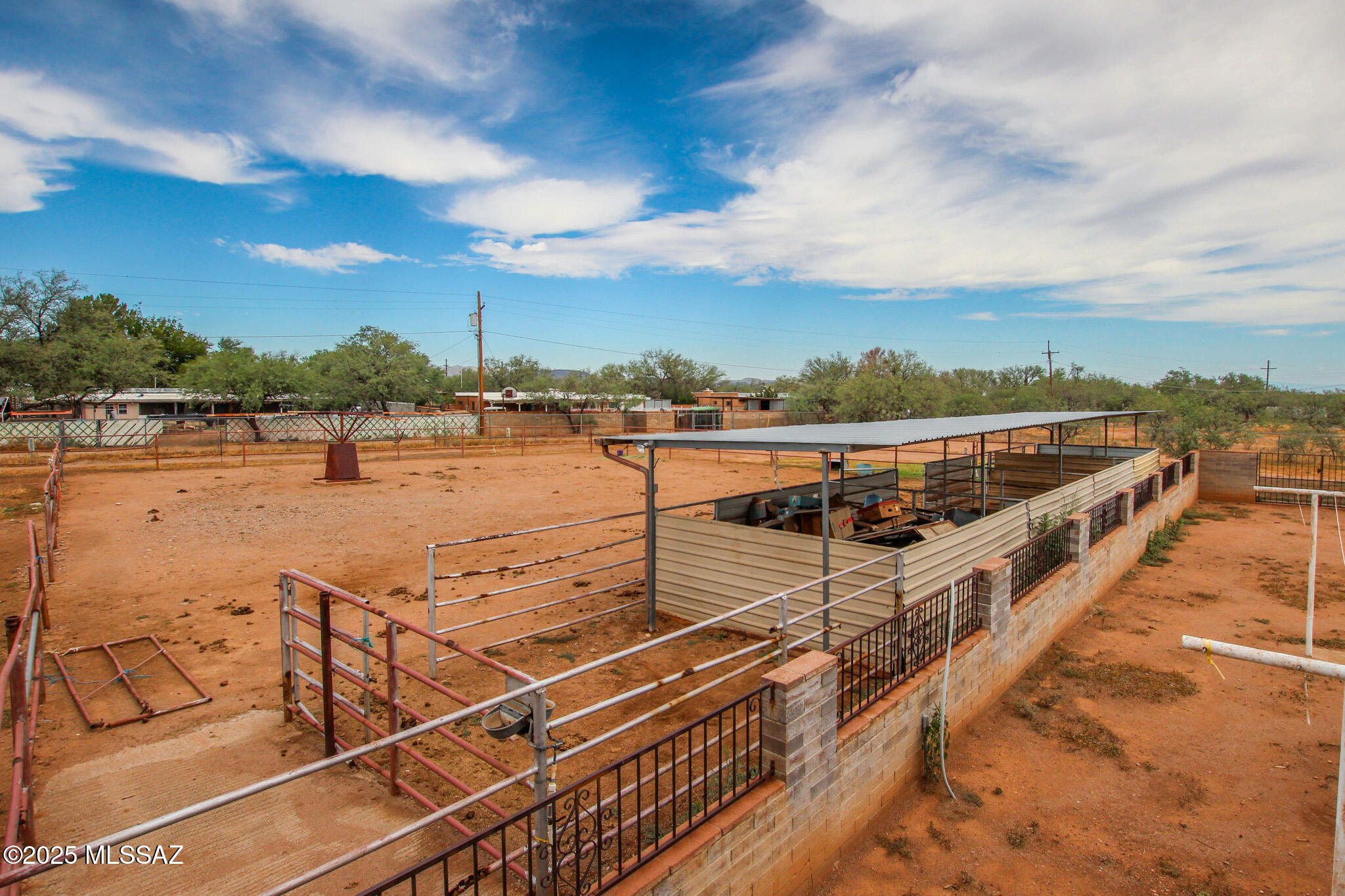 28600 S Nogales Highway