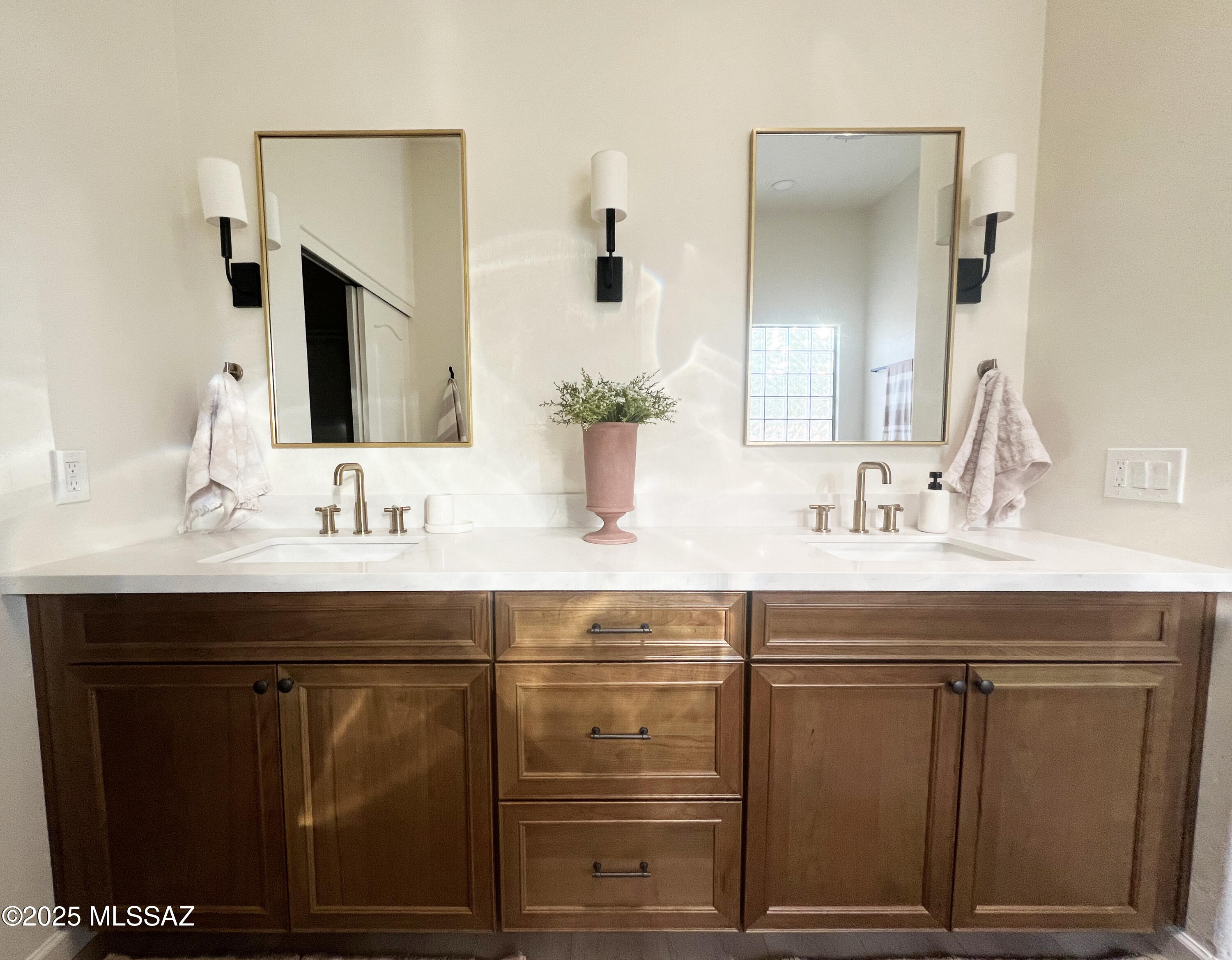 13940 N Bentwater Drive