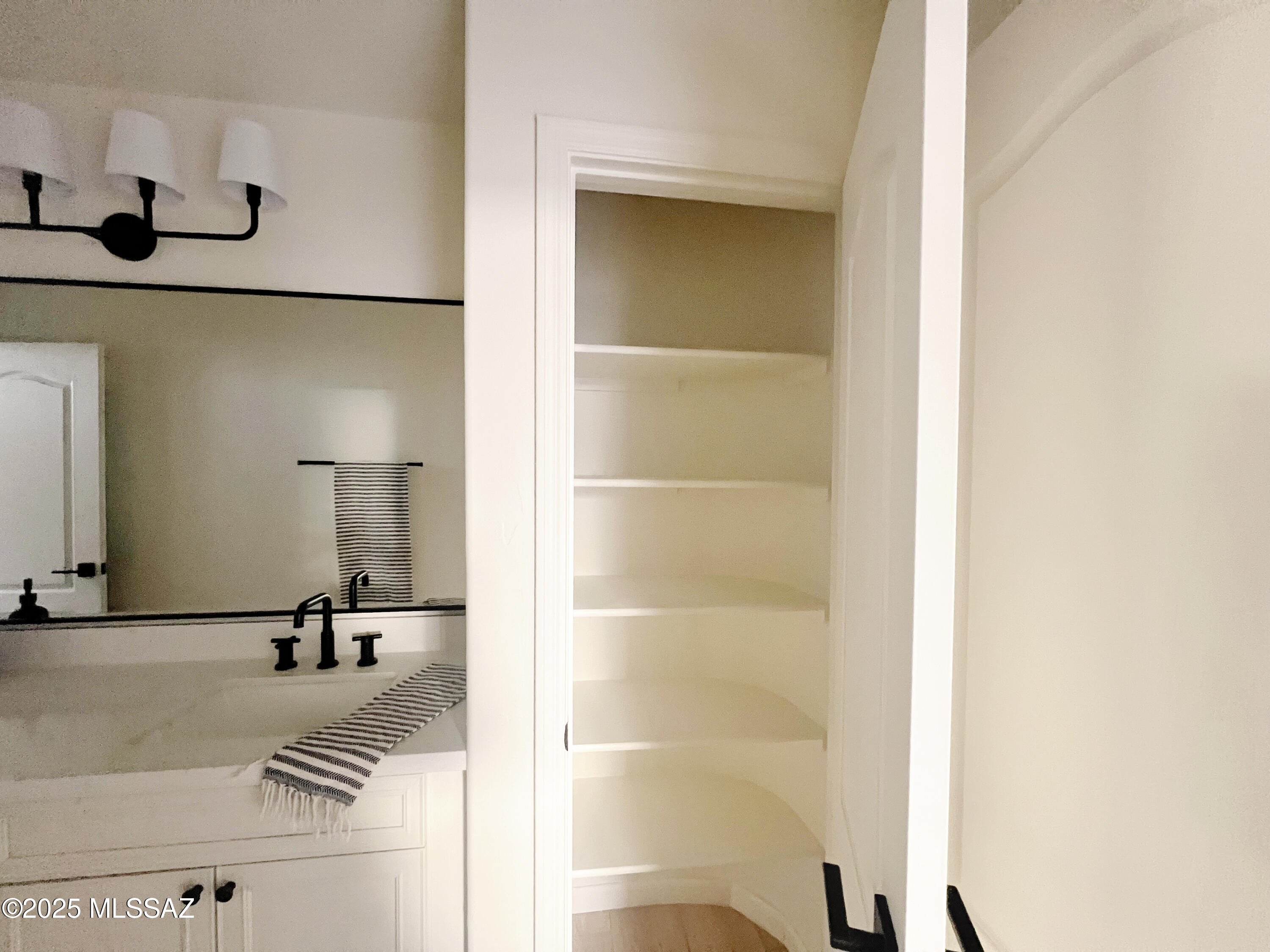 13940 N Bentwater Drive