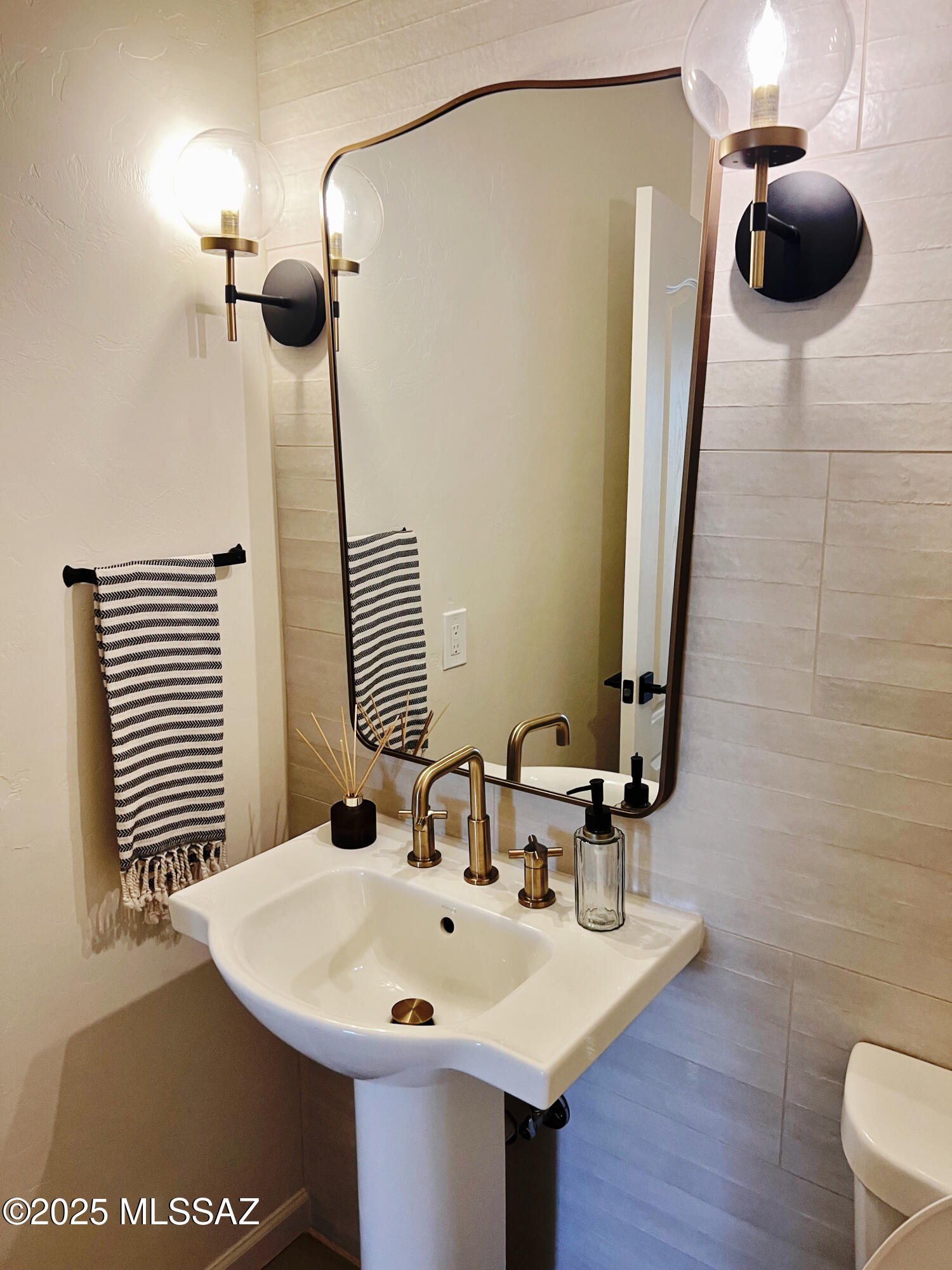 13940 N Bentwater Drive