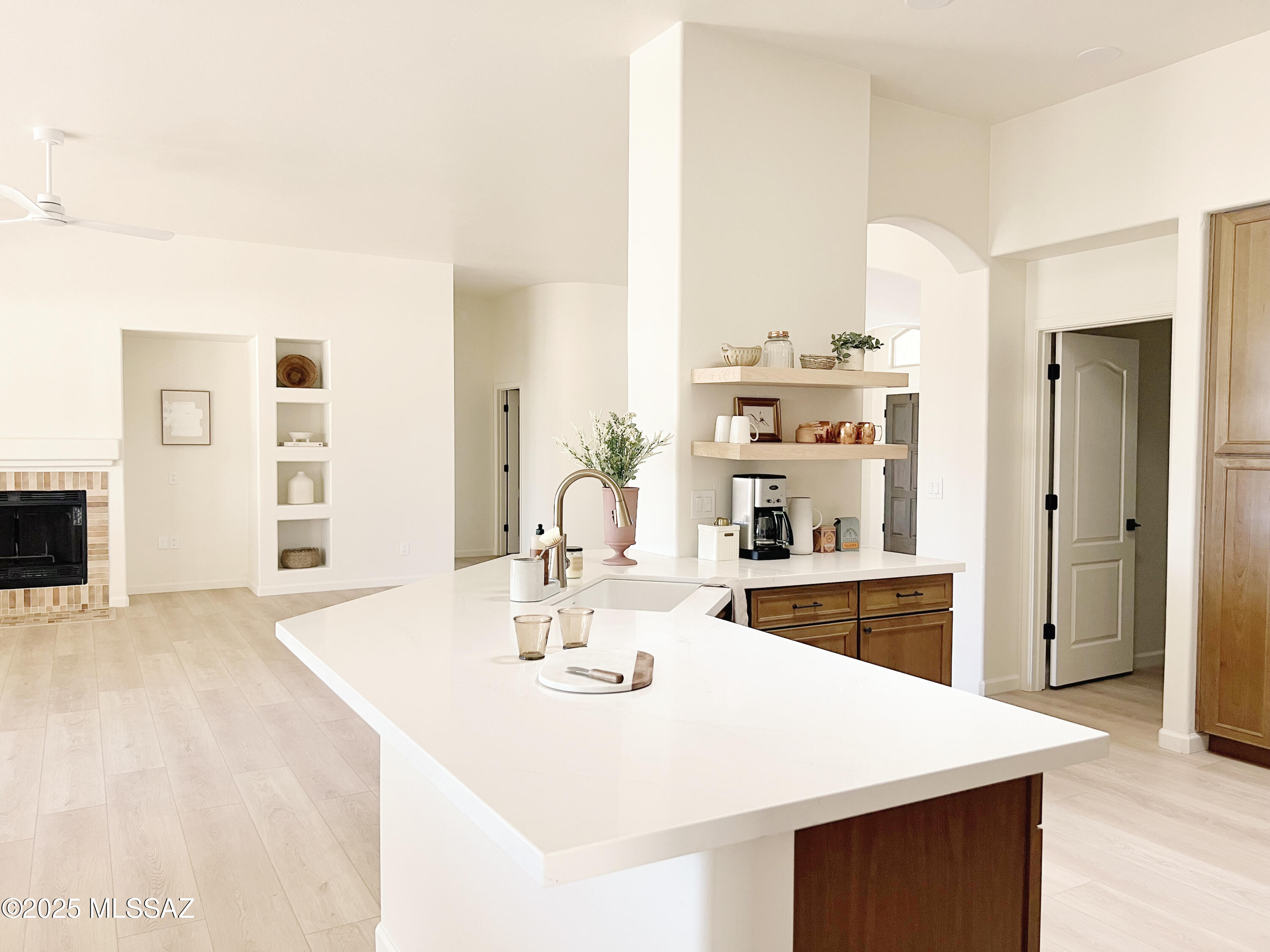 13940 N Bentwater Drive