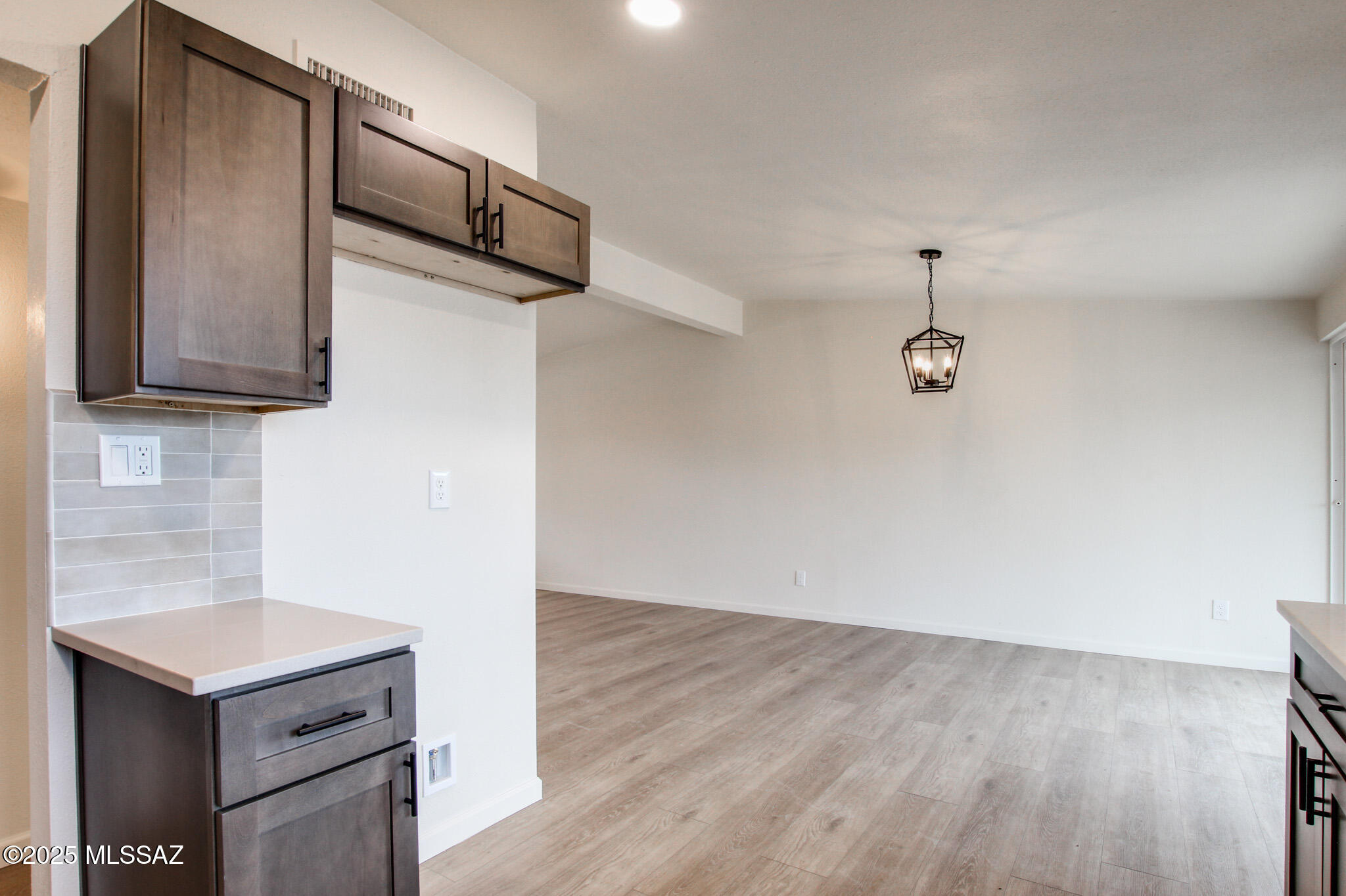 1220 W Fresno Street