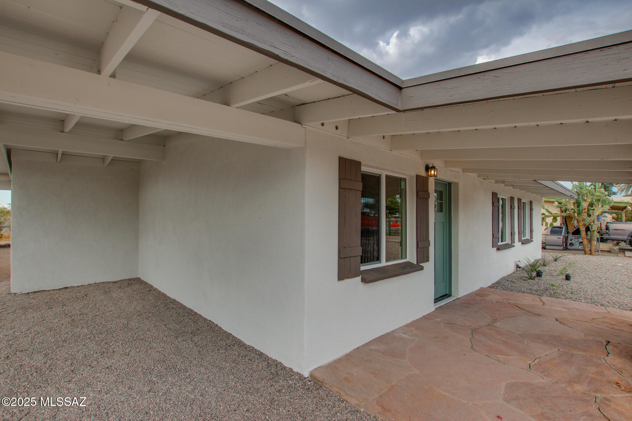 1220 W Fresno Street