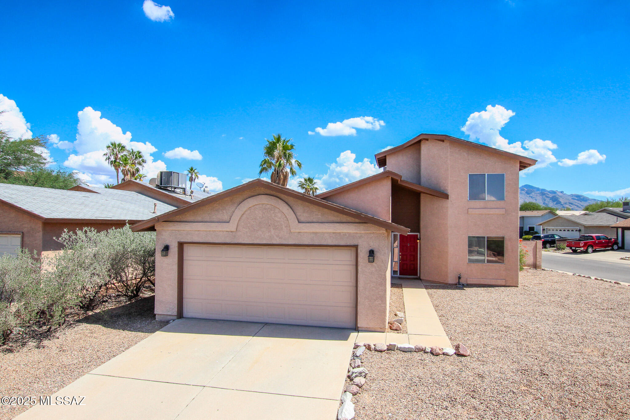 9266 N Hampshire Drive