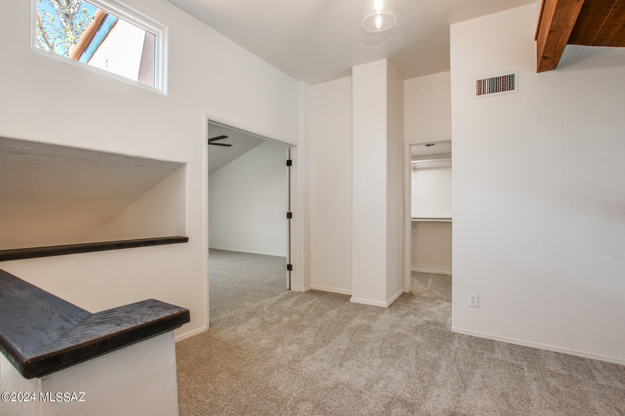 5357 N Paseo De La Terraza