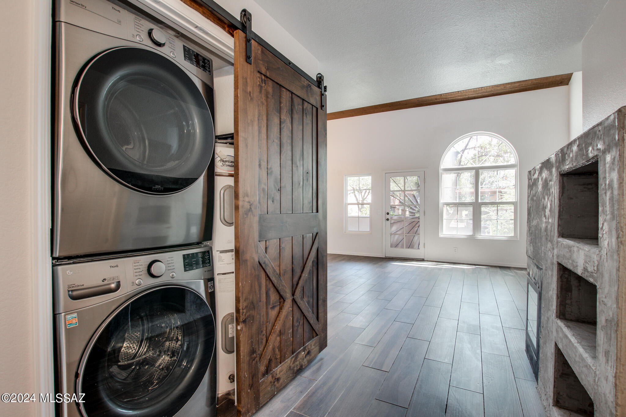 5357 N Paseo De La Terraza