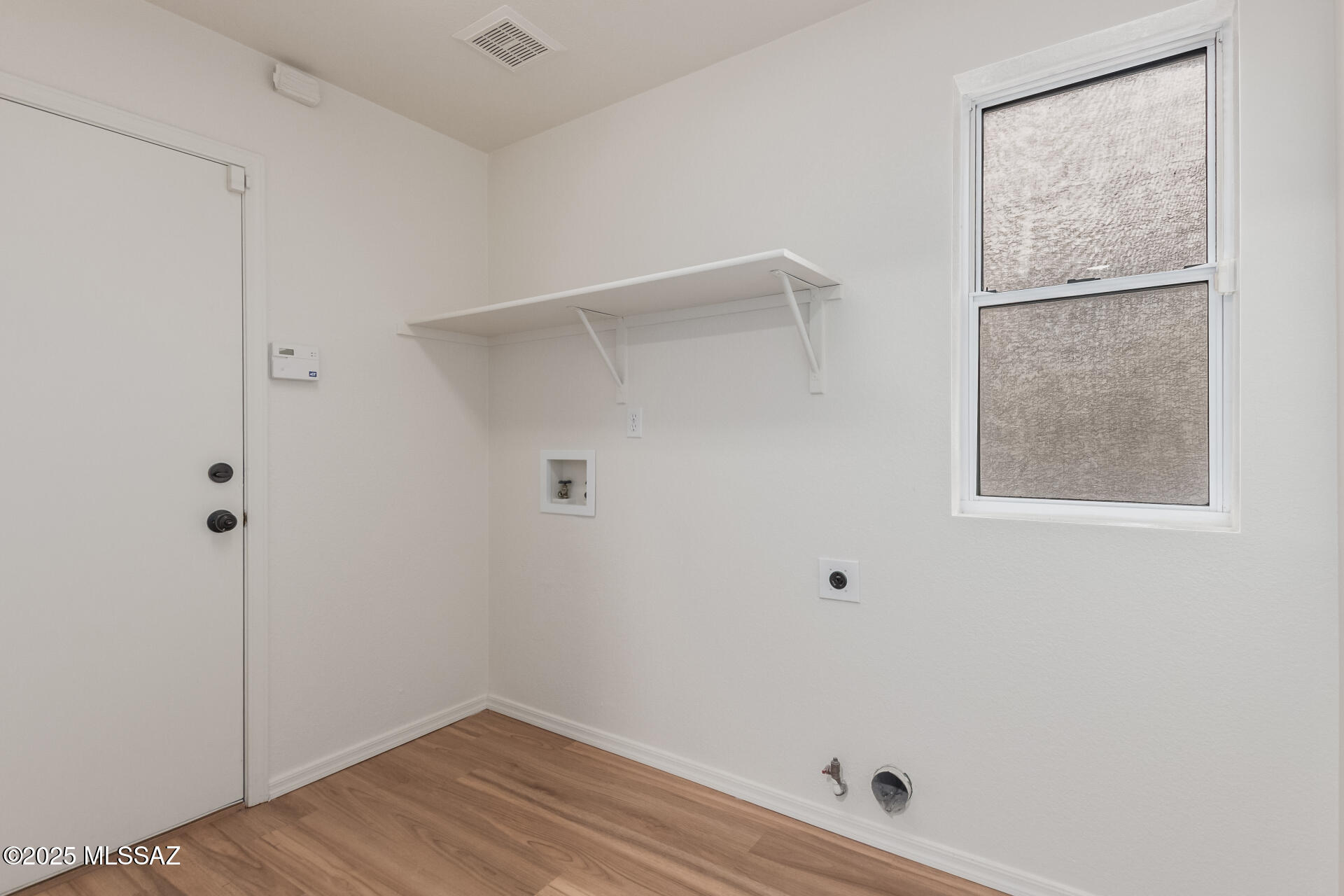 10161 E Queensgate Way