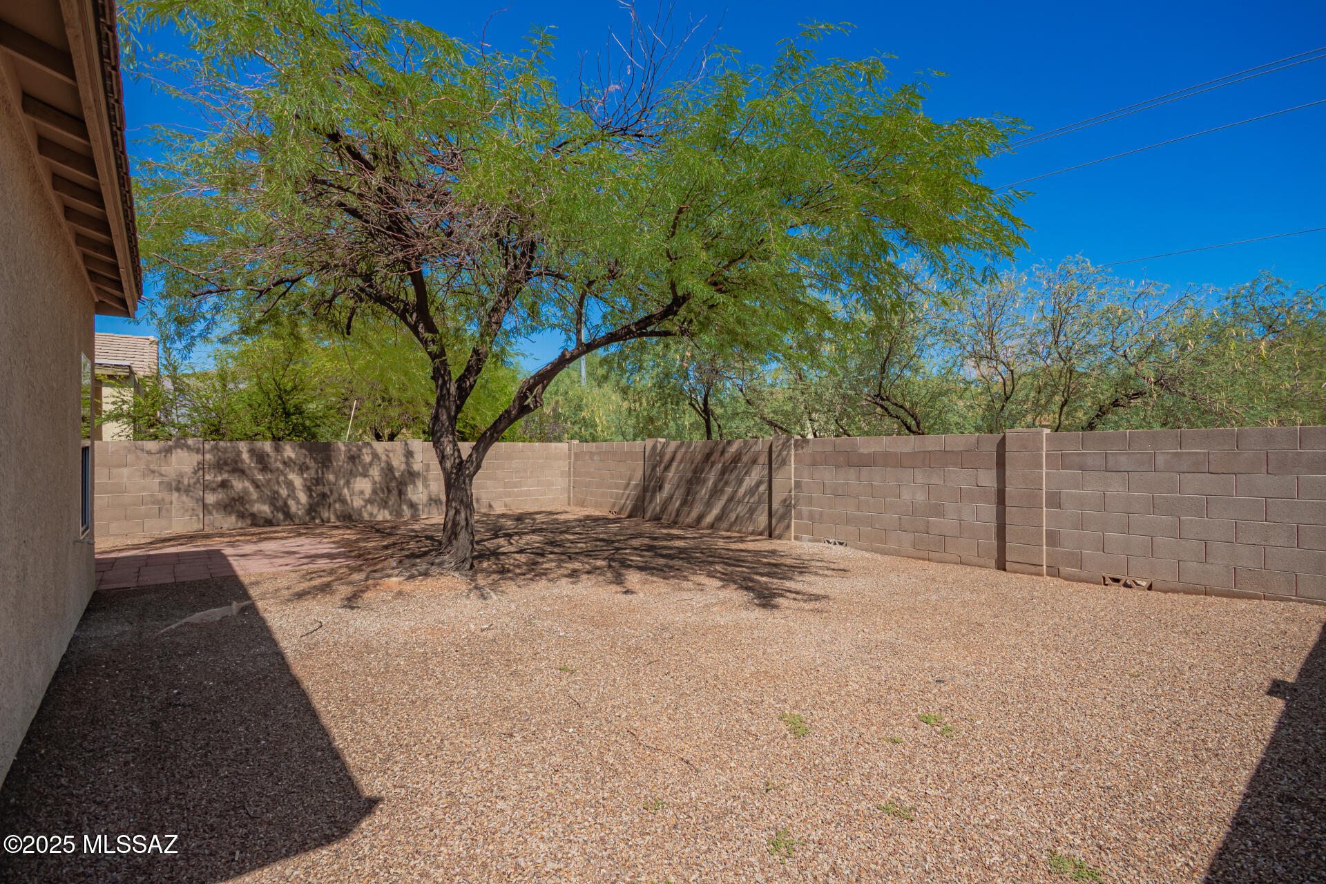 3368 N Pebble Rapids Place