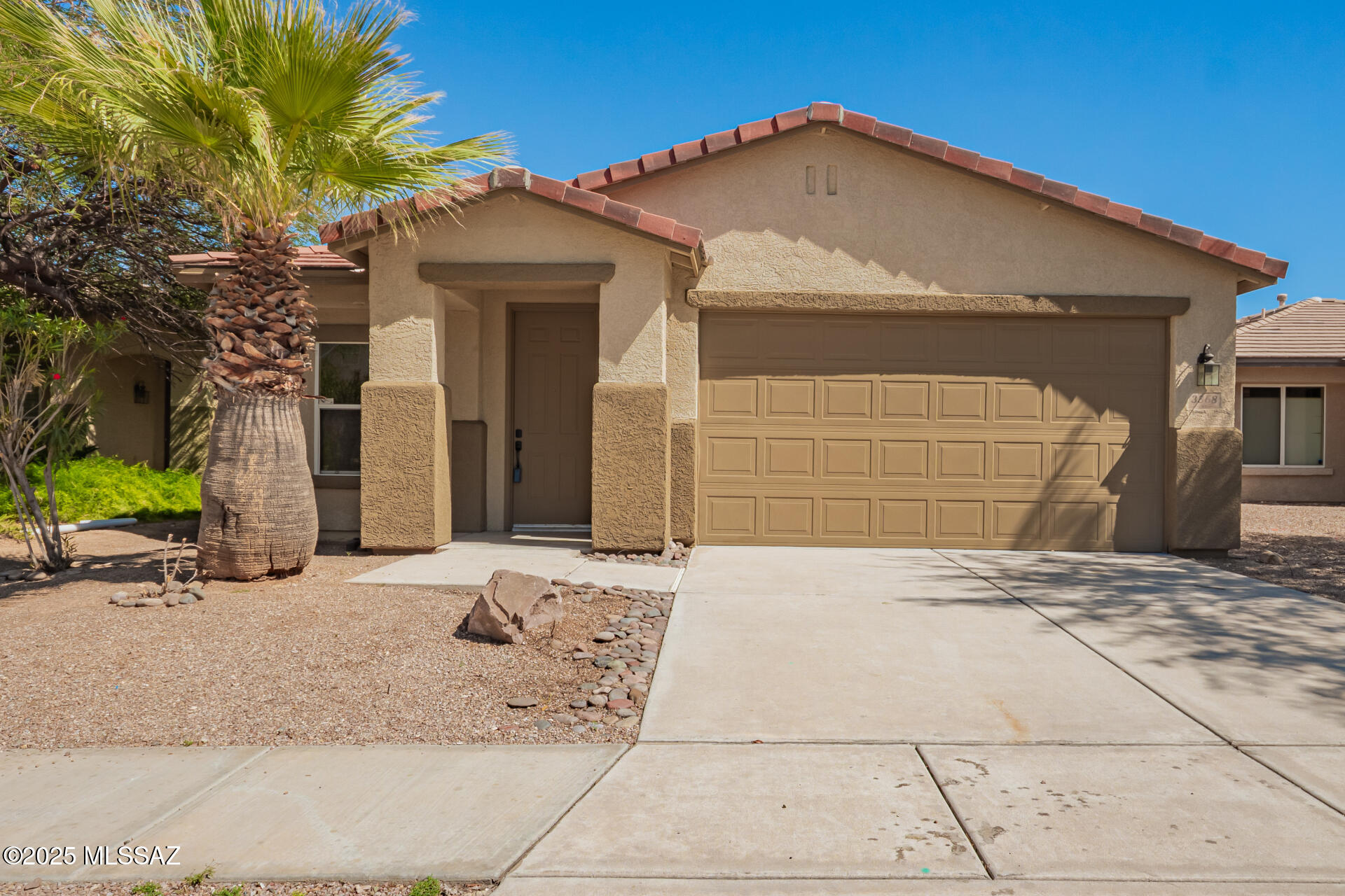 3368 N Pebble Rapids Place