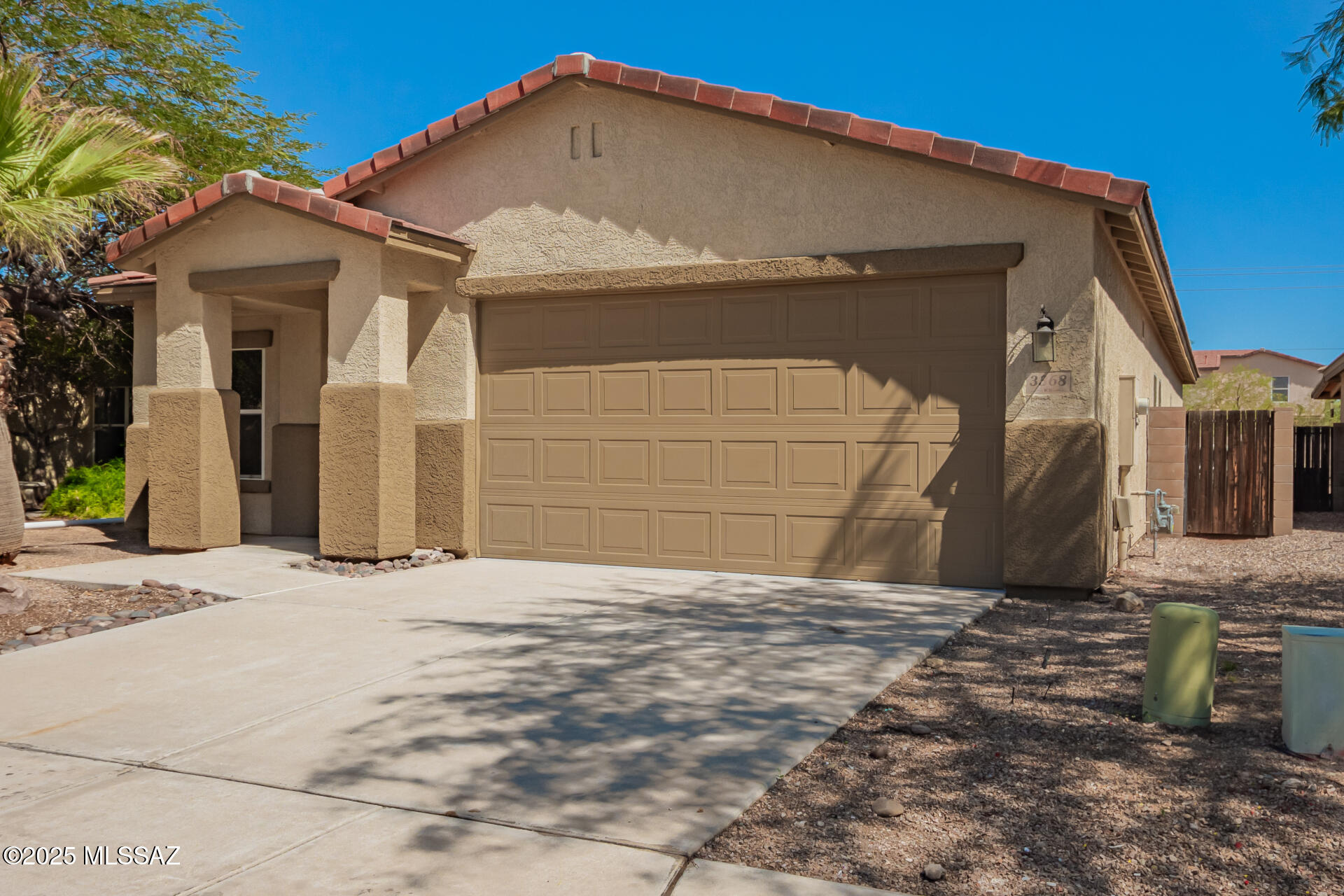 3368 N Pebble Rapids Place