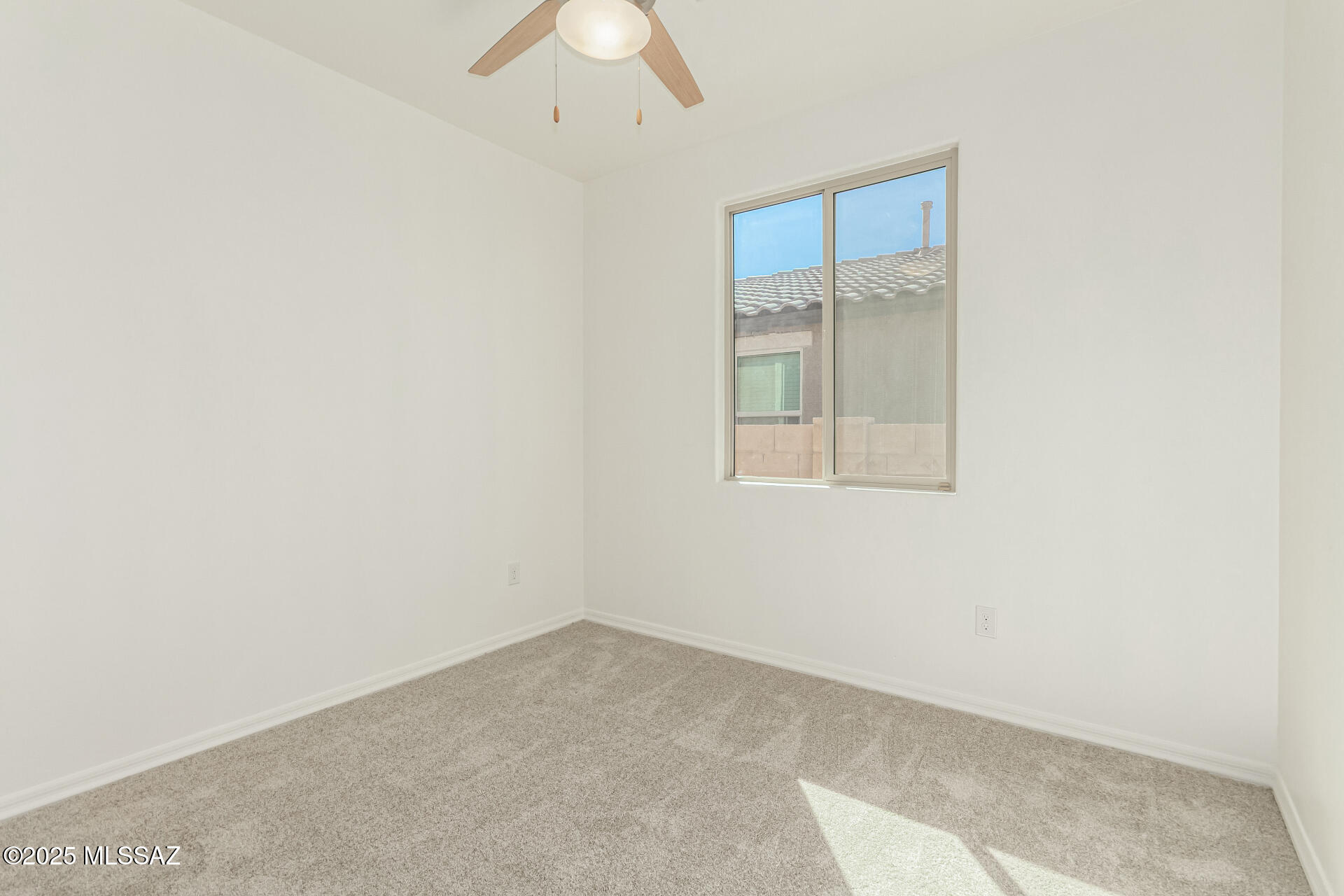 6485 E Via Jardin Verde