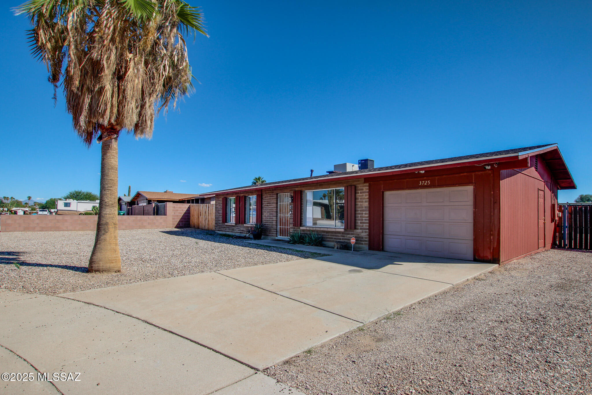 3725 W Brambly Drive