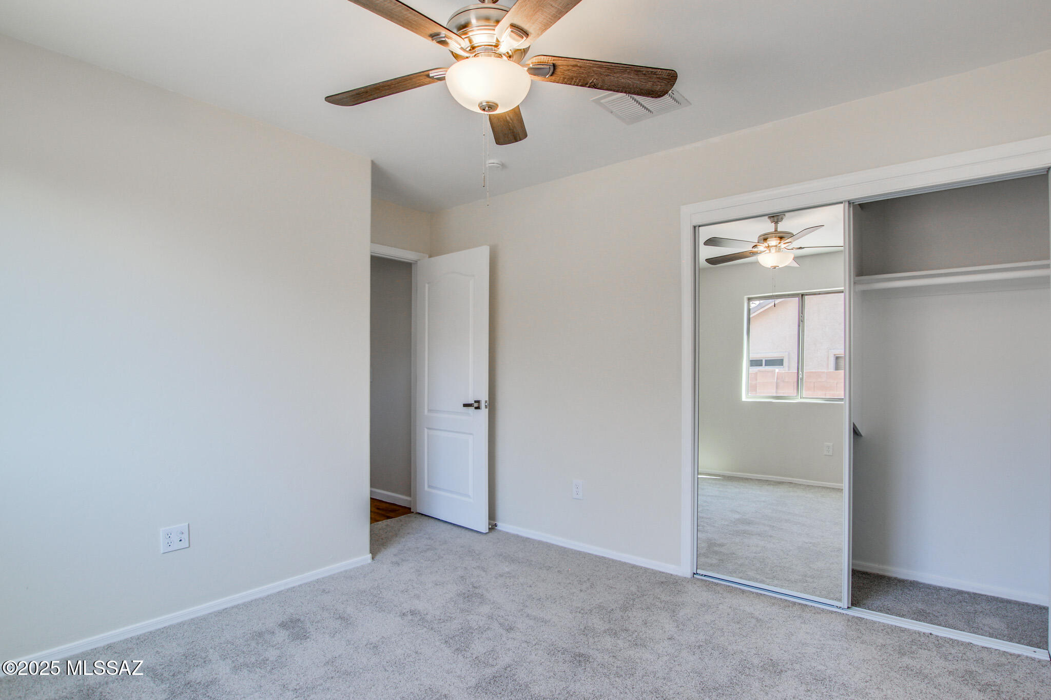 1091 E Providence Canyon Drive