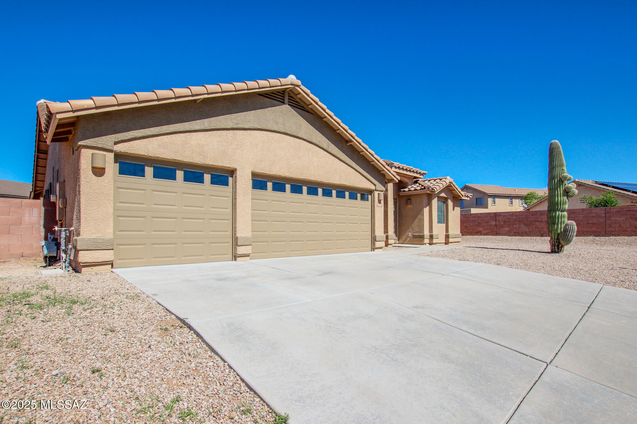 1091 E Providence Canyon Drive