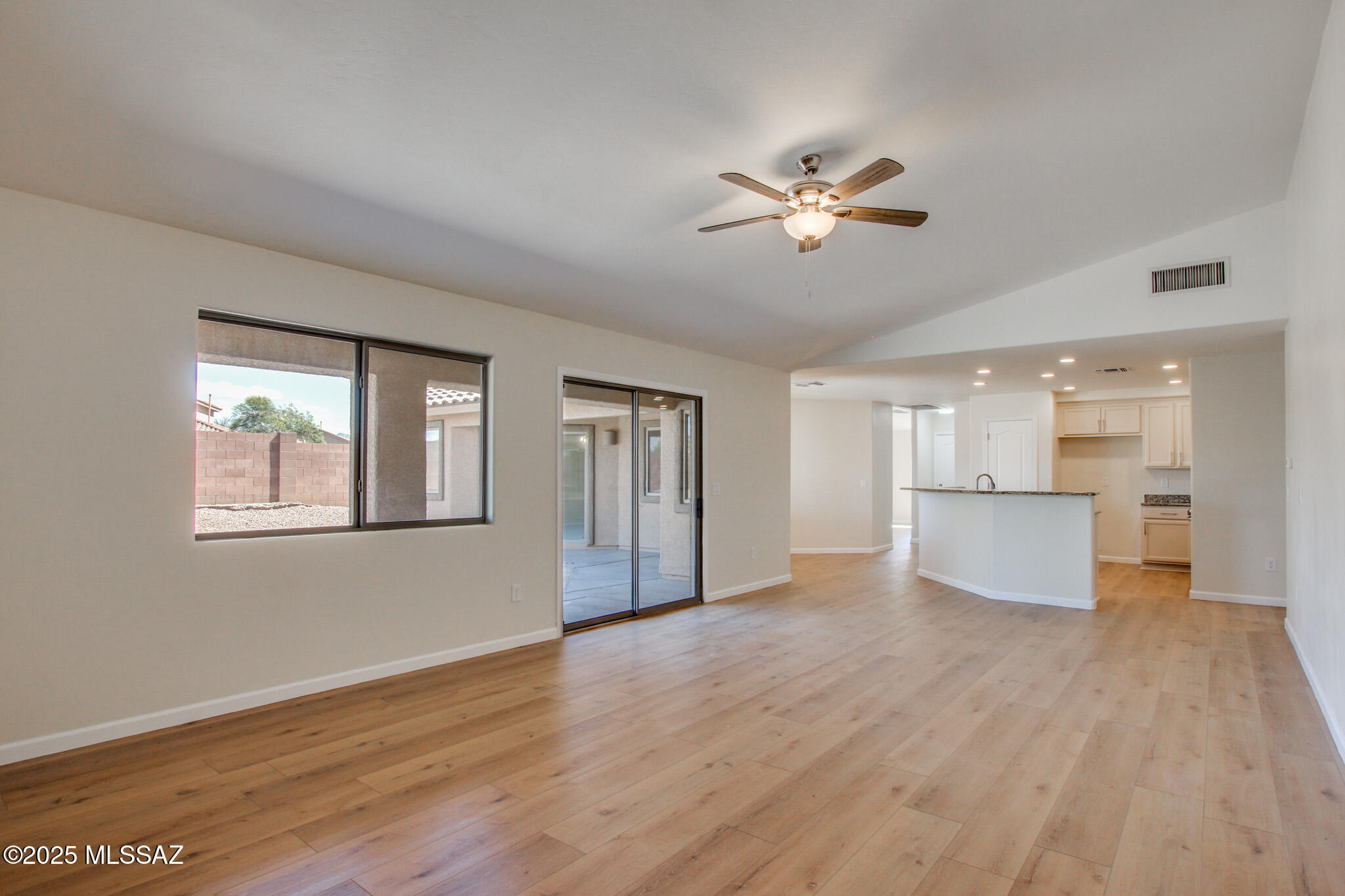 1091 E Providence Canyon Drive