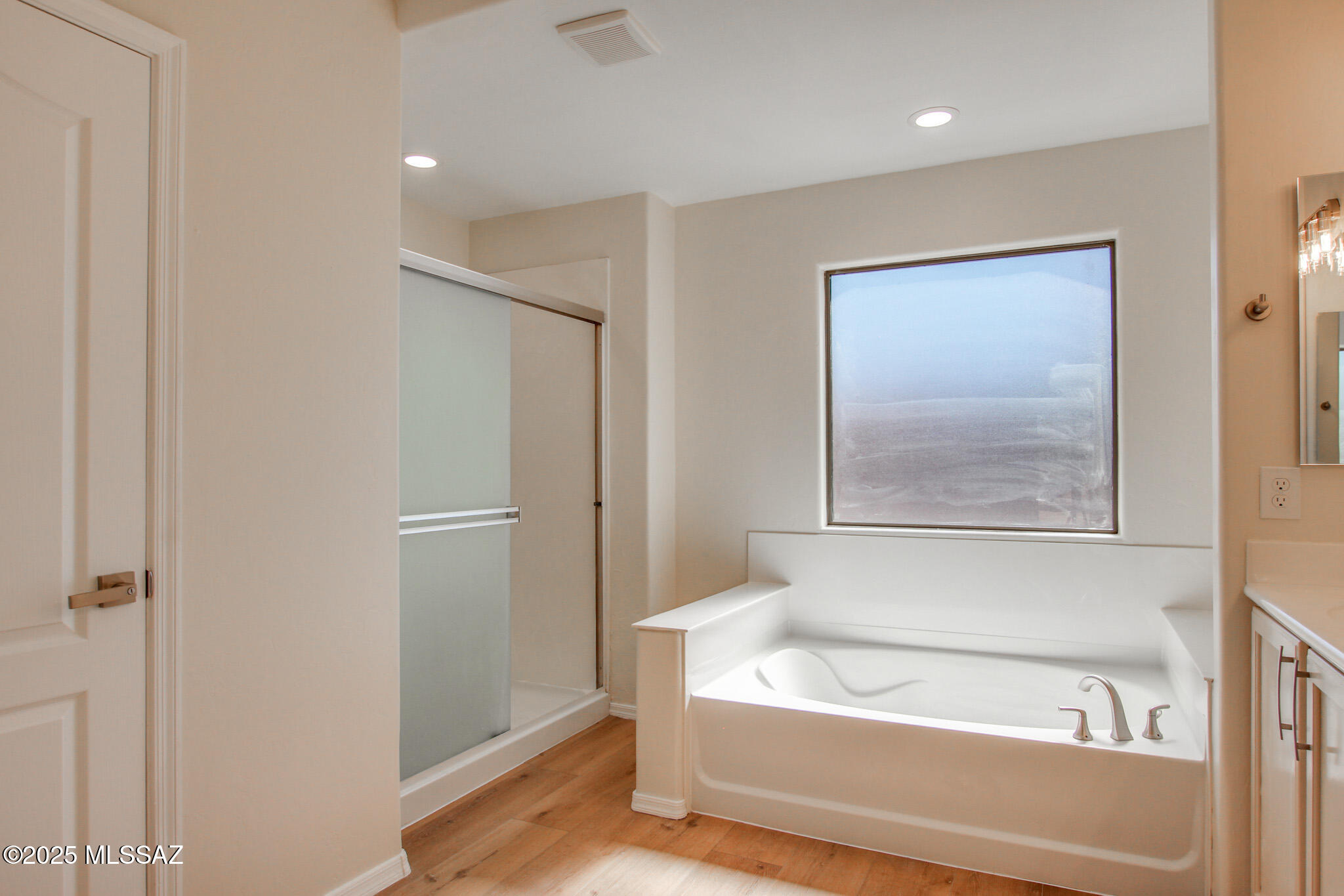 1091 E Providence Canyon Drive