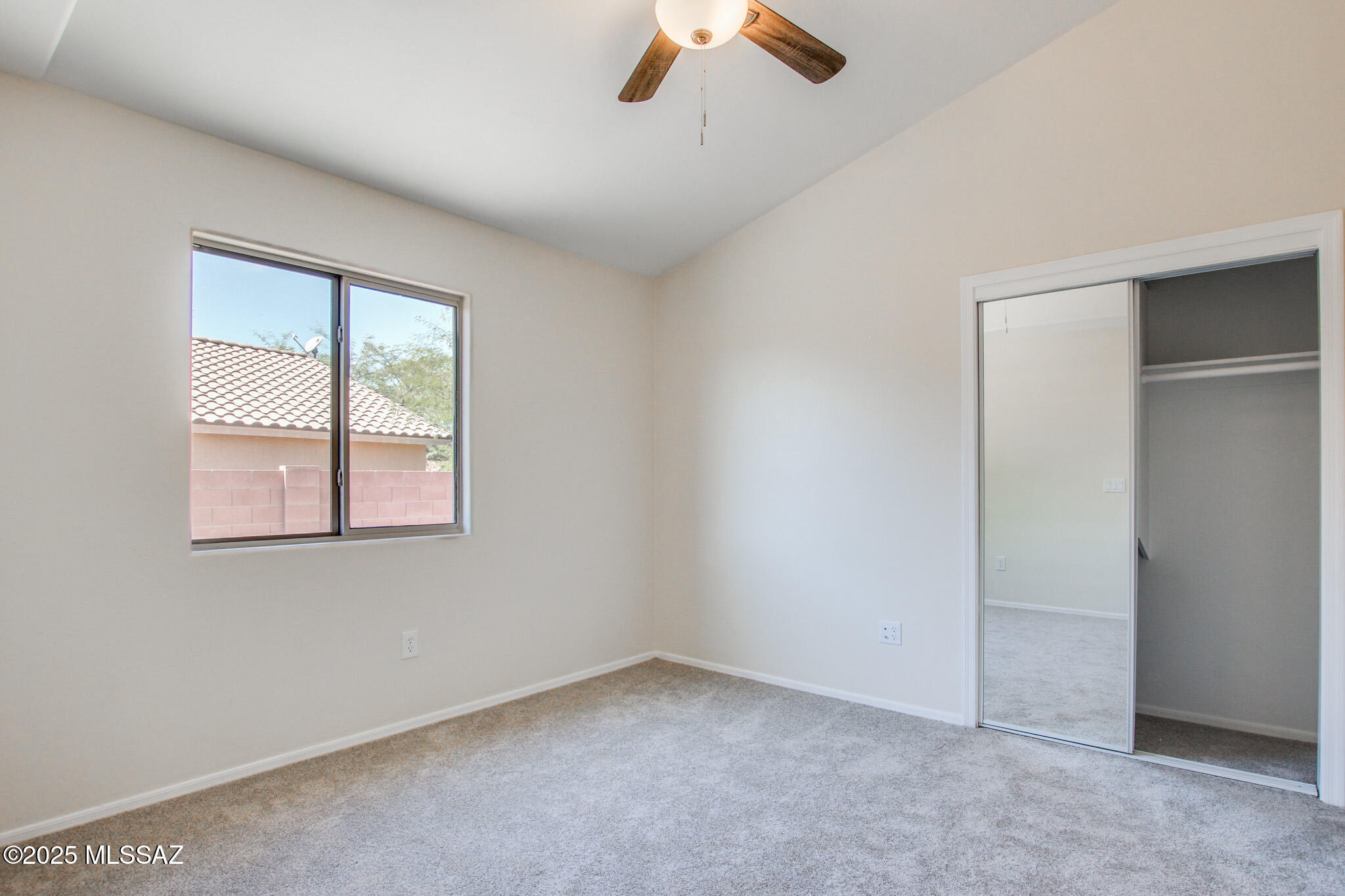 1091 E Providence Canyon Drive