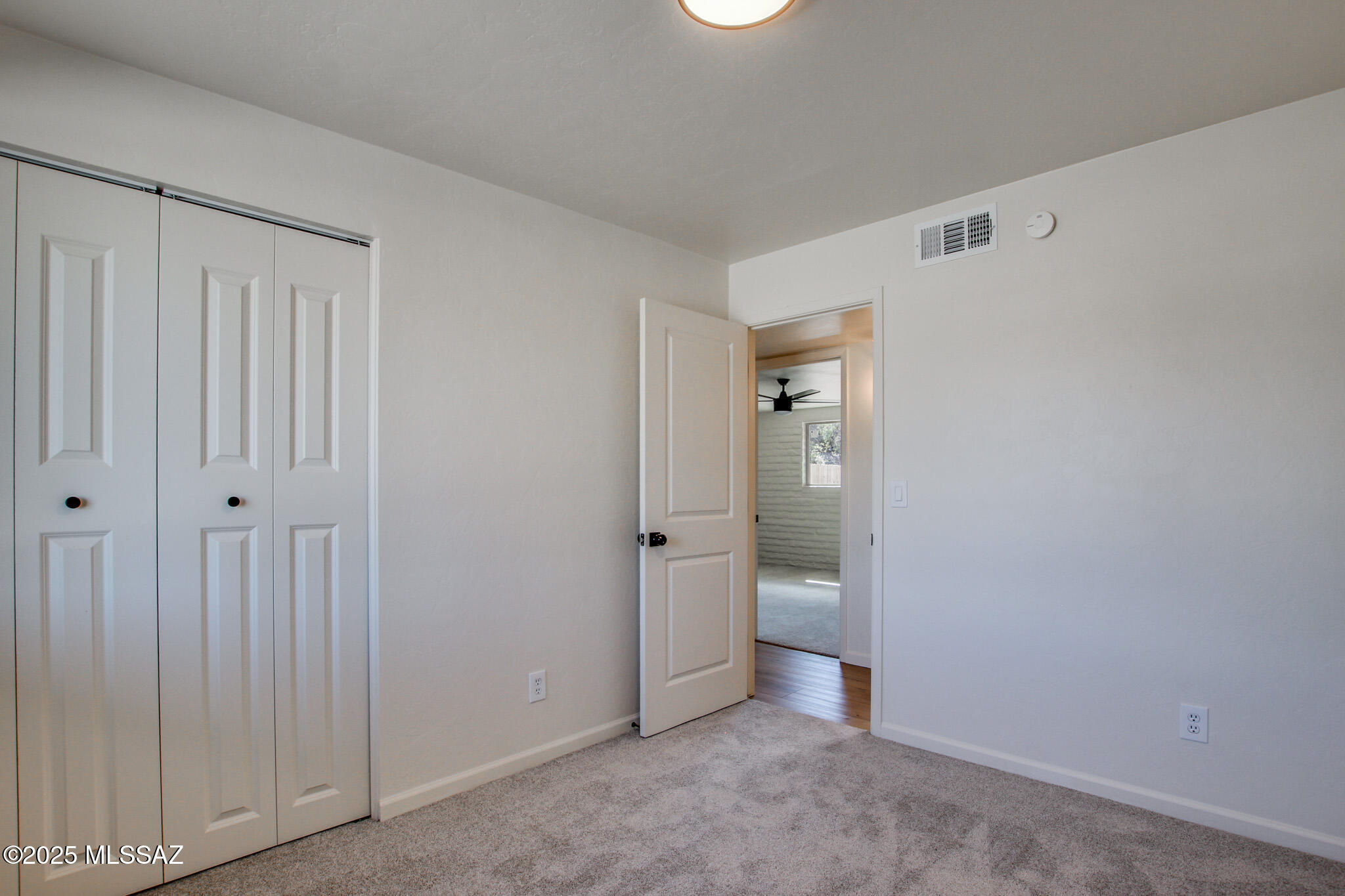 8418 E Rolling Ridge Street