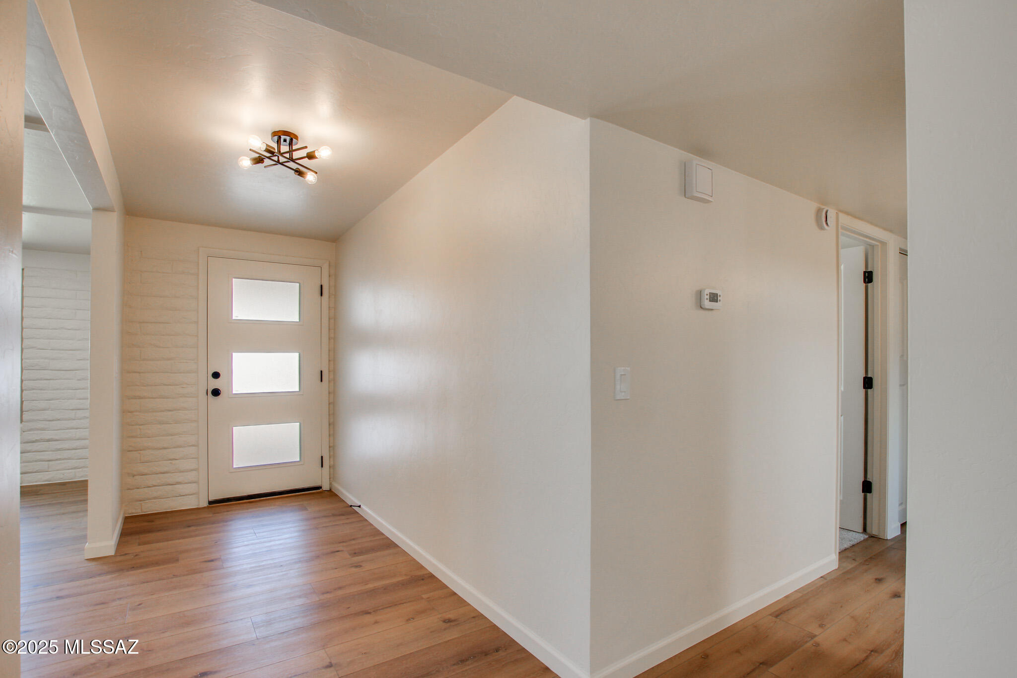 8418 E Rolling Ridge Street