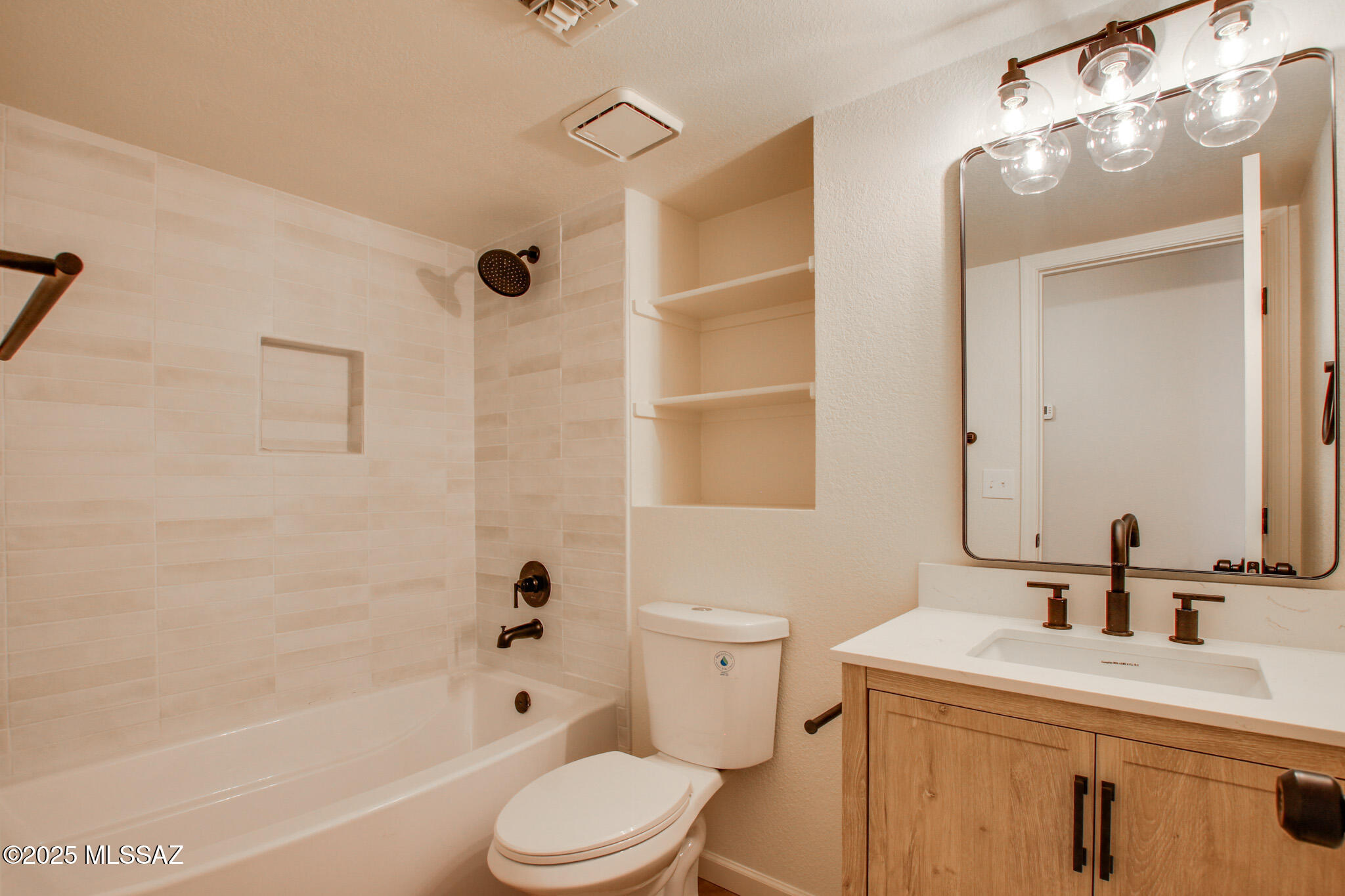 5168 W Bluejay Street