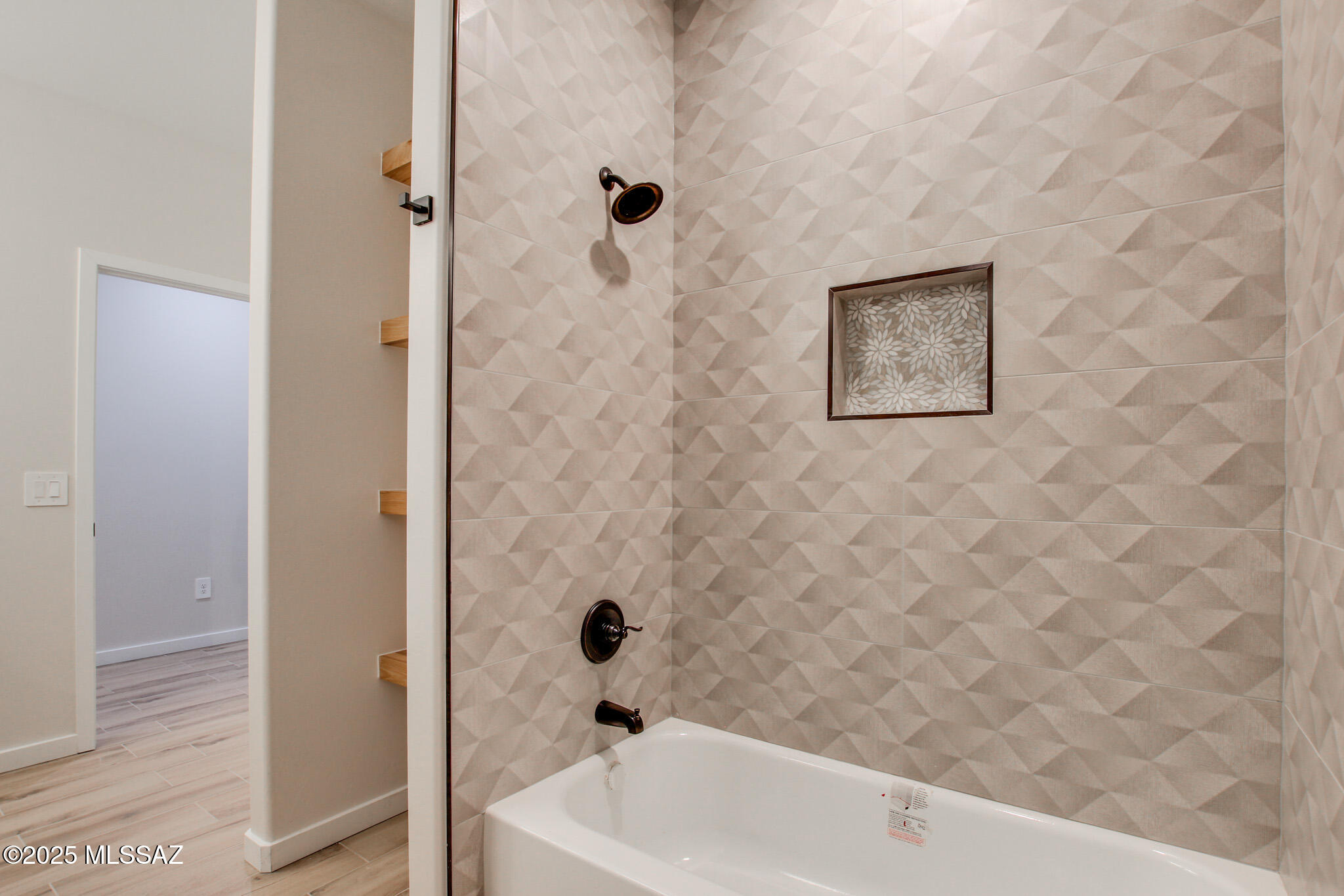 3272 W Athenee Court