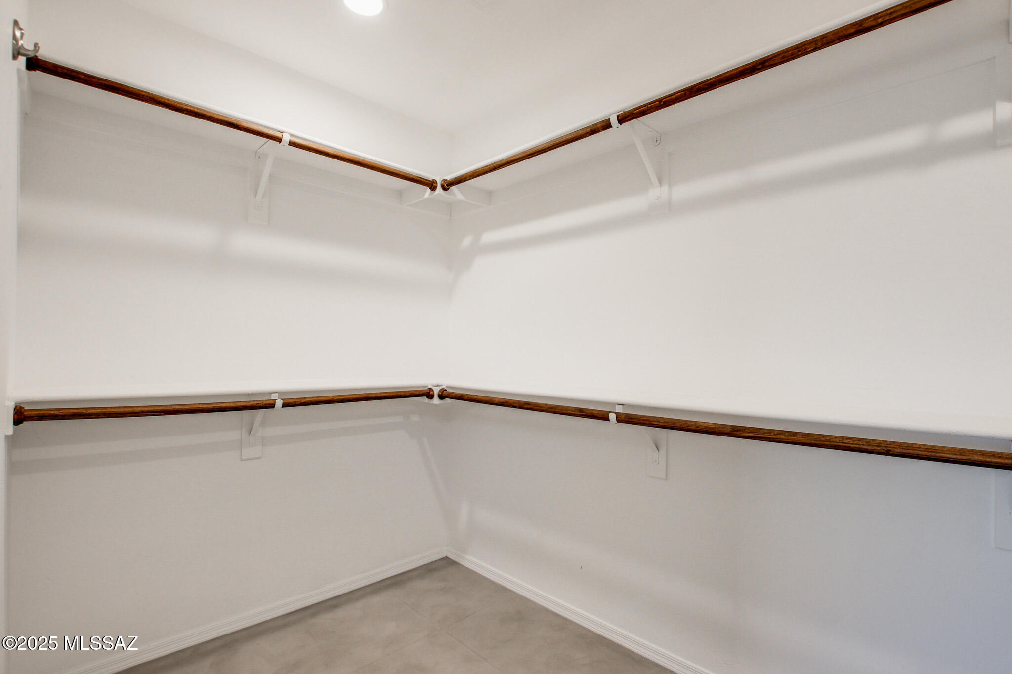 37790 S Desert Bluff Drive