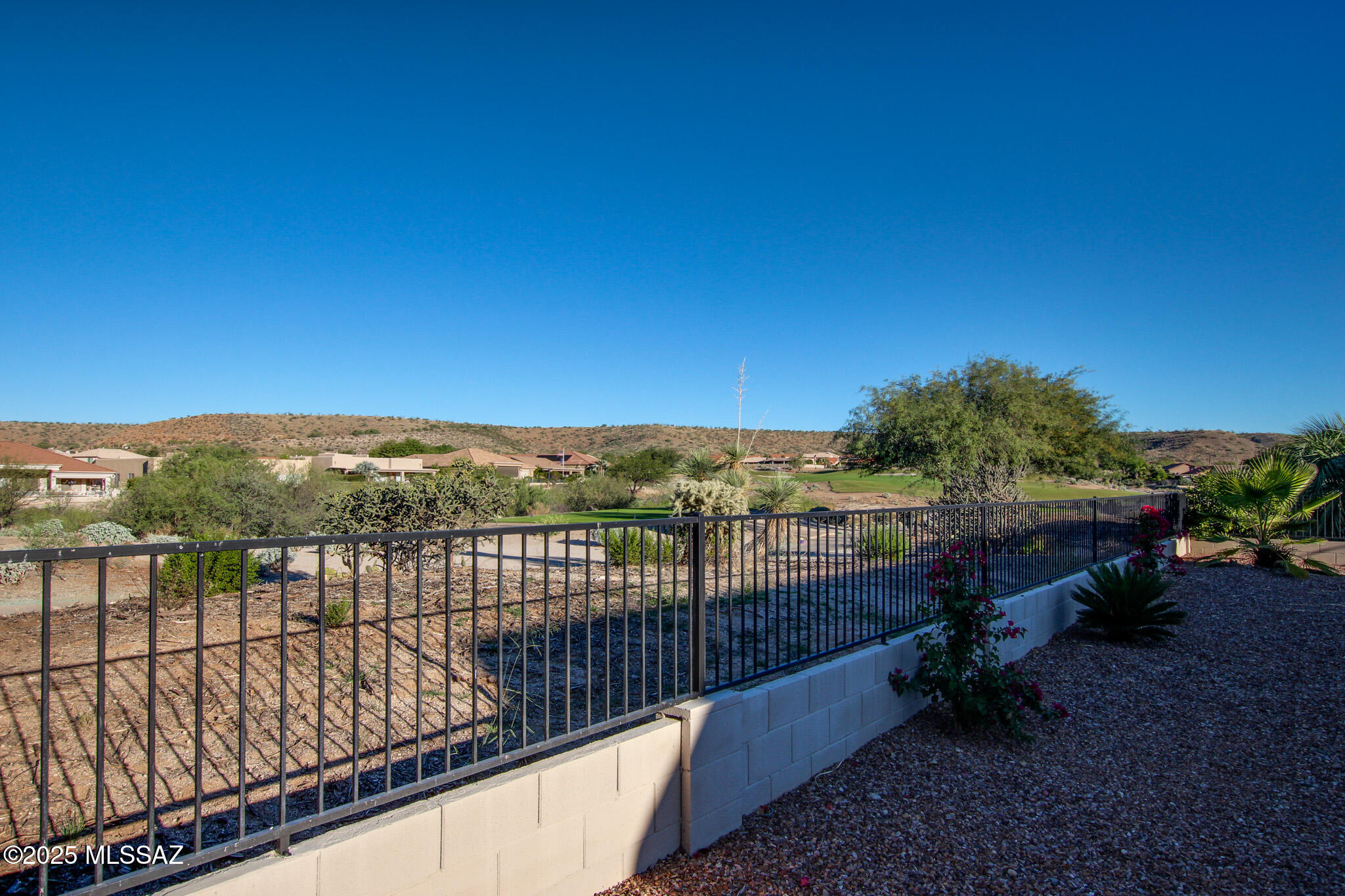 37790 S Desert Bluff Drive
