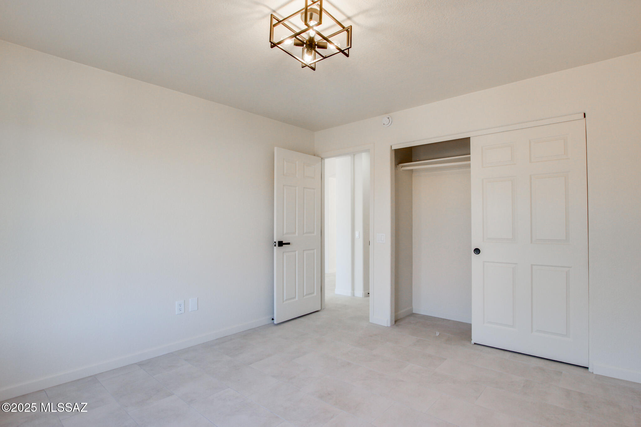 13990 N Cirrus Hill Drive