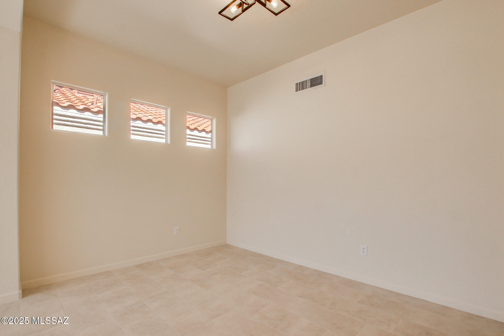 13990 N Cirrus Hill Drive