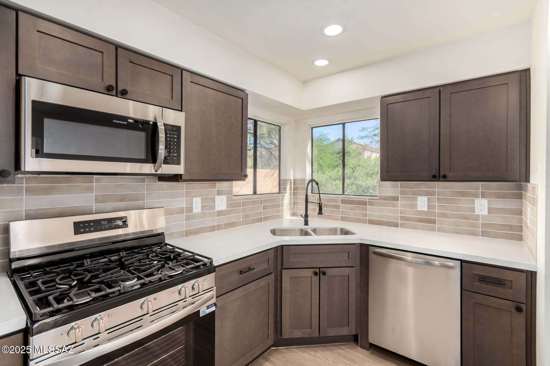 8494 N Winchester Creek Drive