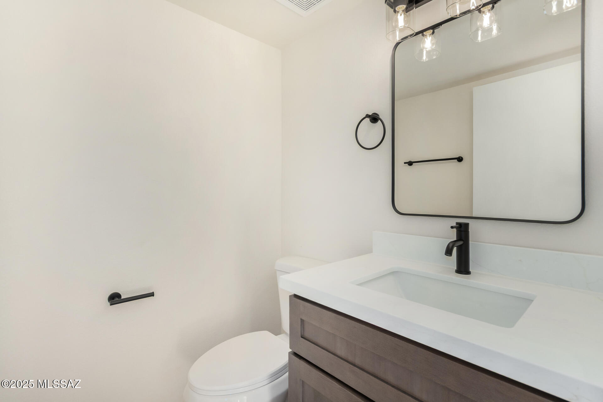 8494 N Winchester Creek Drive