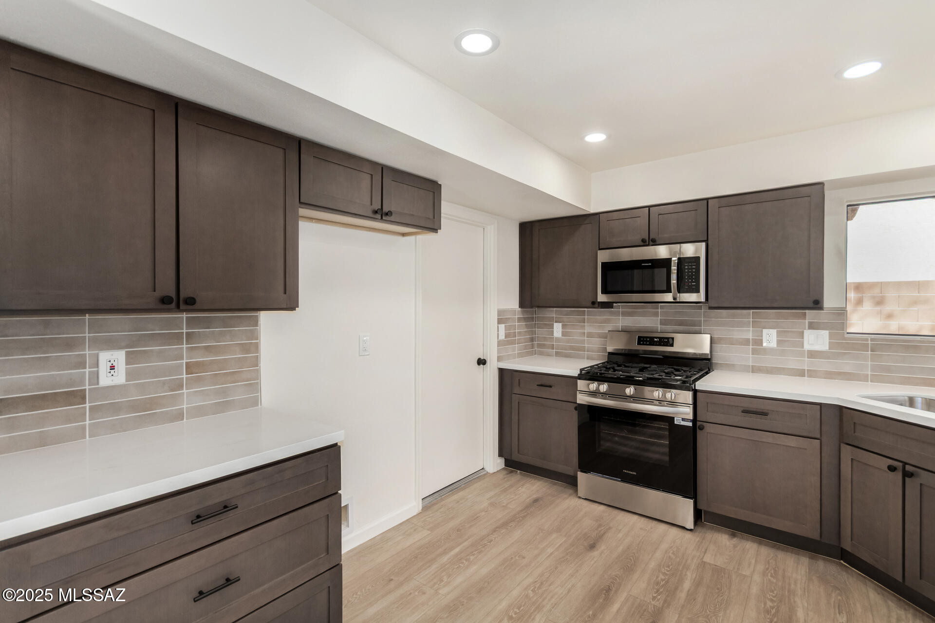 8494 N Winchester Creek Drive