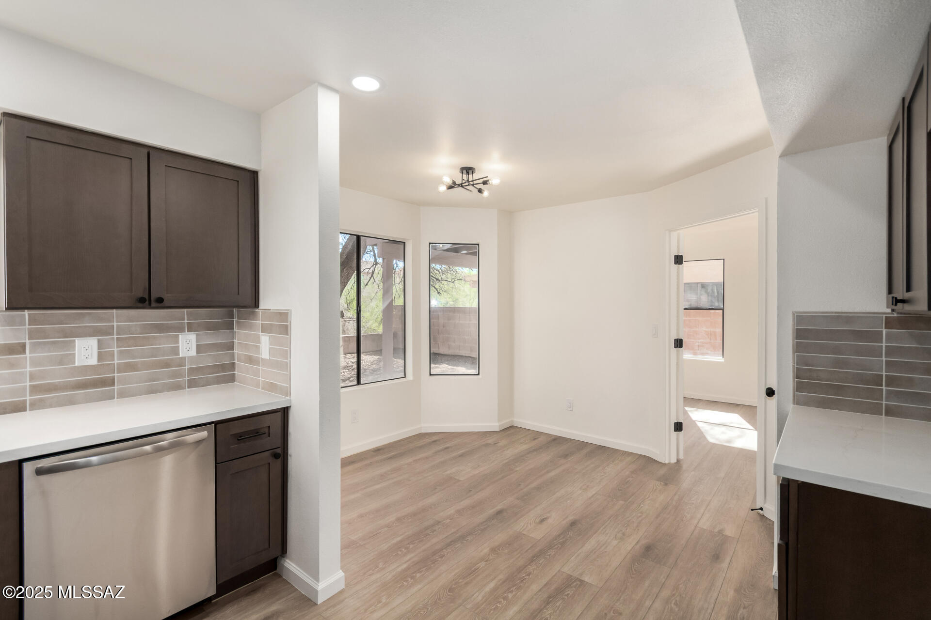 8494 N Winchester Creek Drive