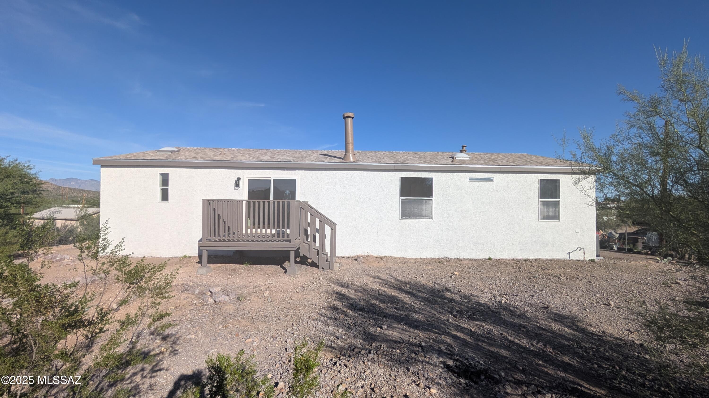 2614 S Thrasher Avenue