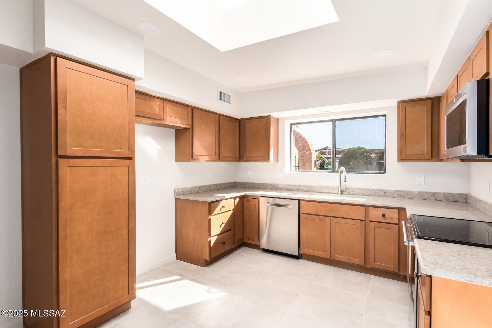 3808 S Via Del Reyecuelo