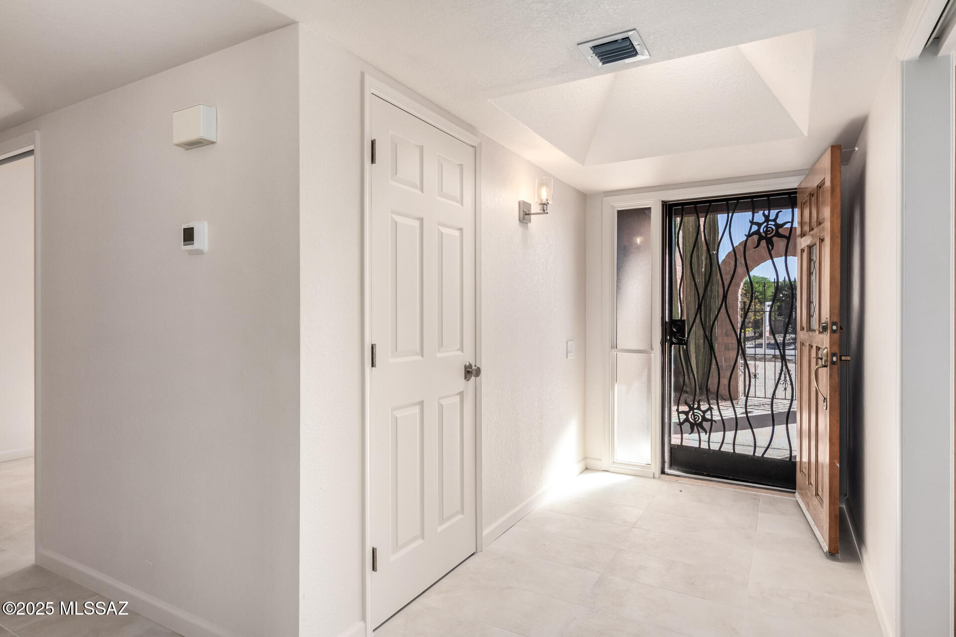 3808 S Via Del Reyecuelo