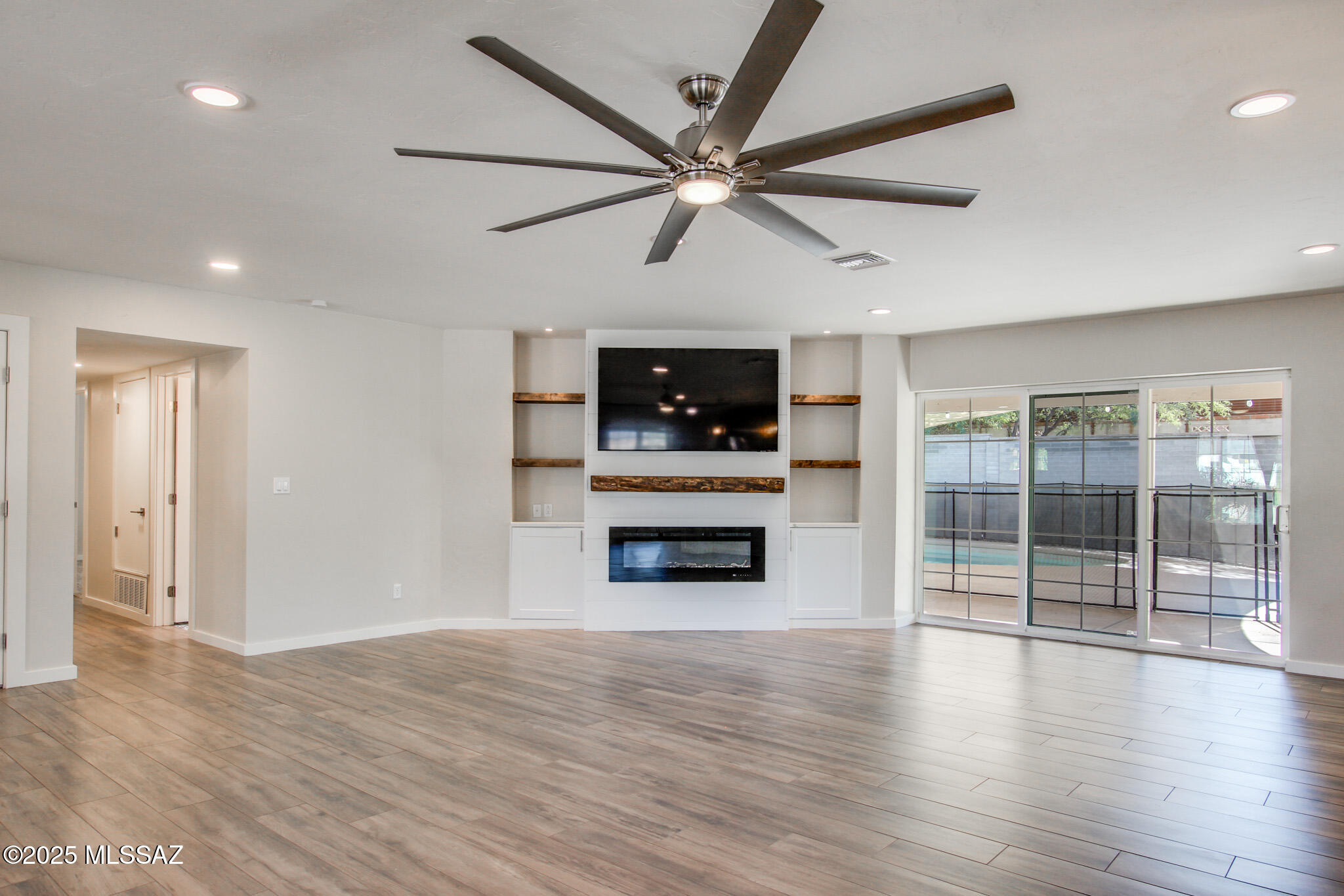 8200 E Wrightstown Terrace Court