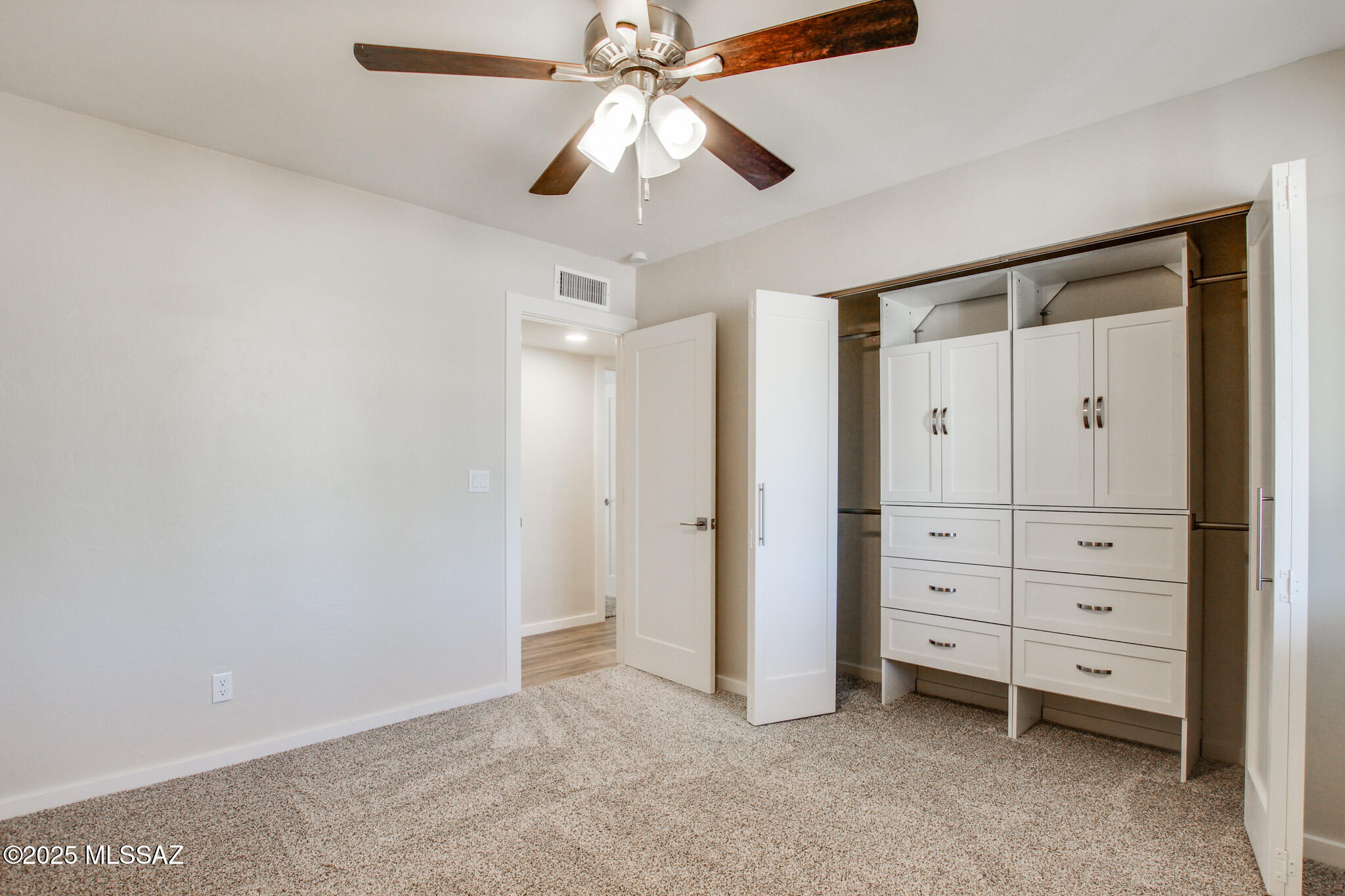 8200 E Wrightstown Terrace Court