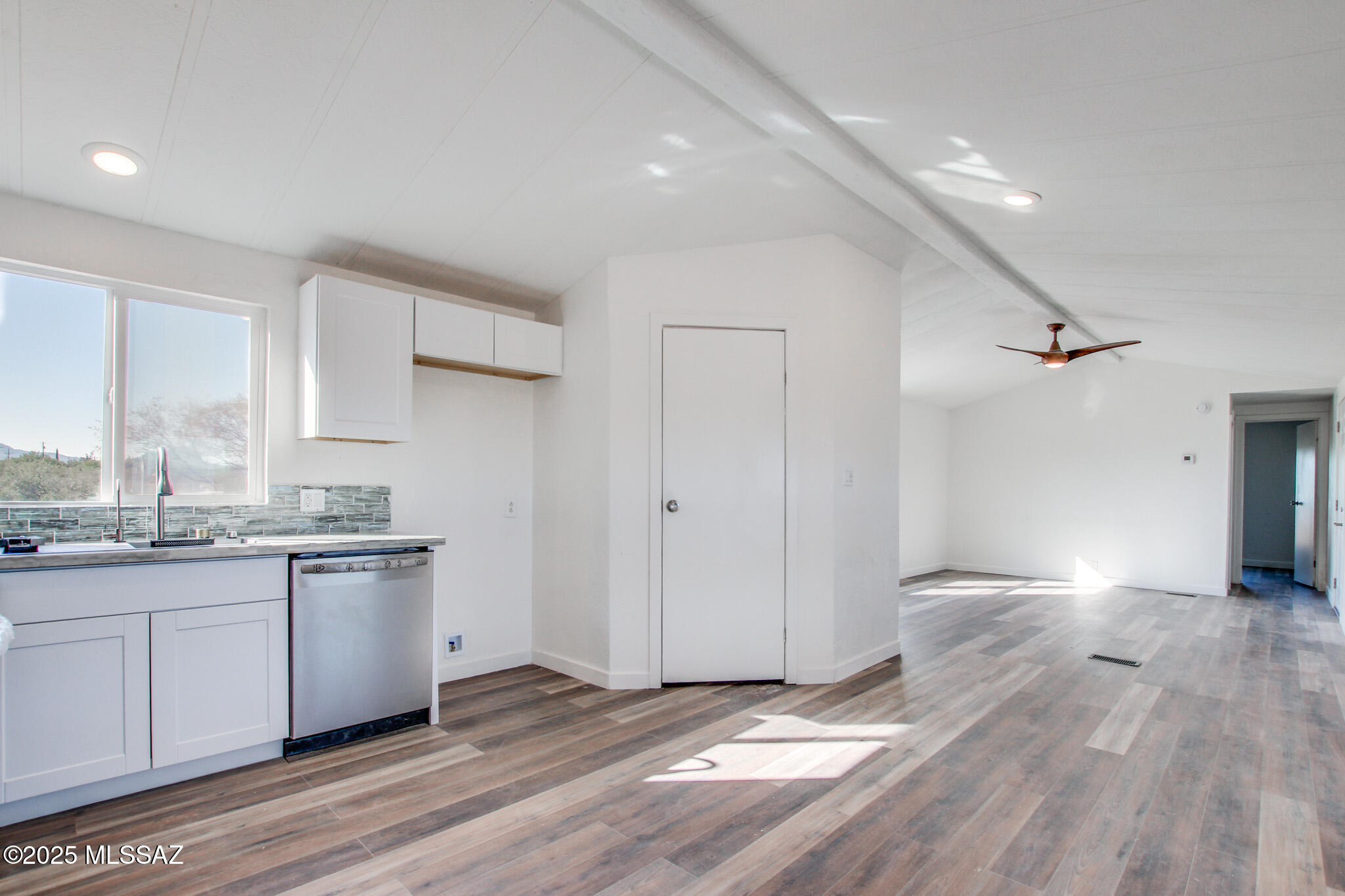 16220 W Sandy Street