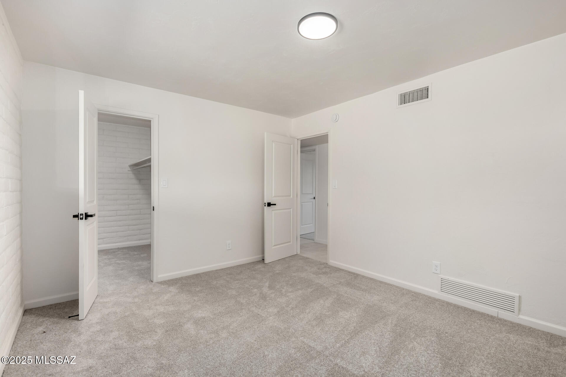 8501 N Camino De Oeste