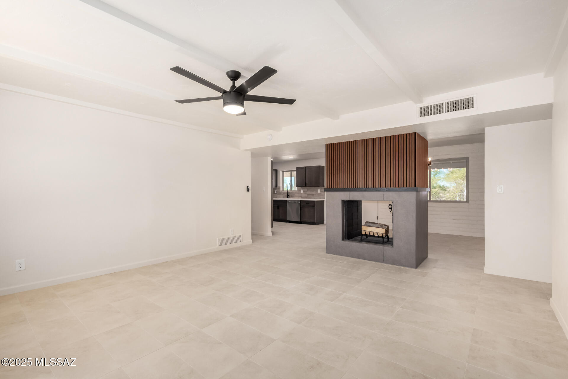 8501 N Camino De Oeste