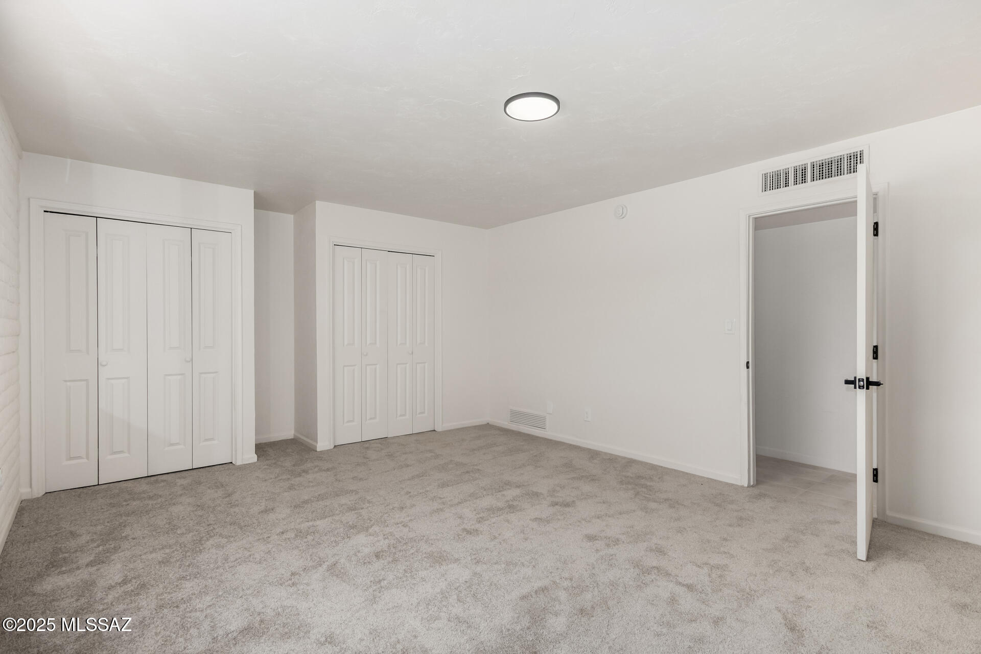 8501 N Camino De Oeste