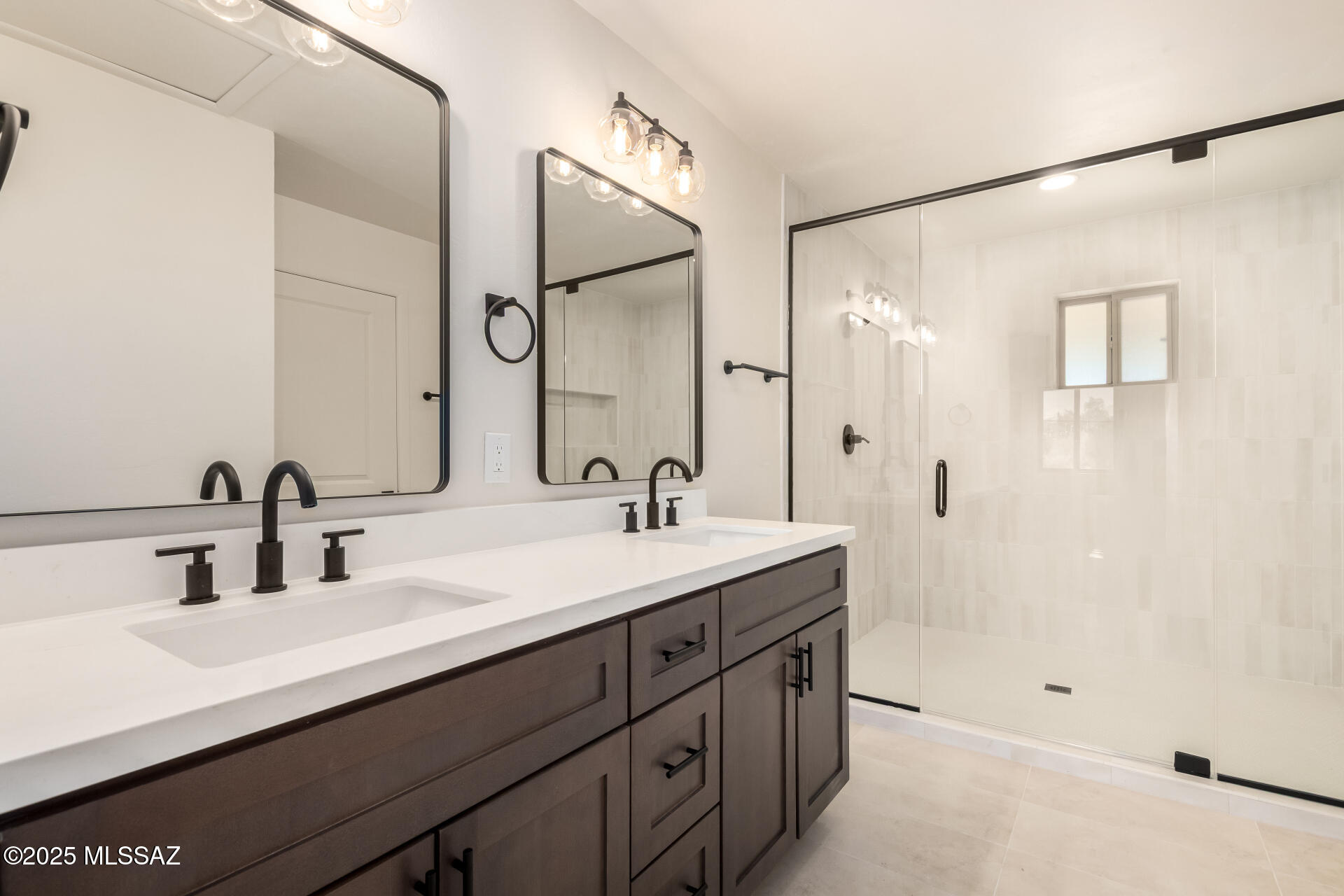 8501 N Camino De Oeste