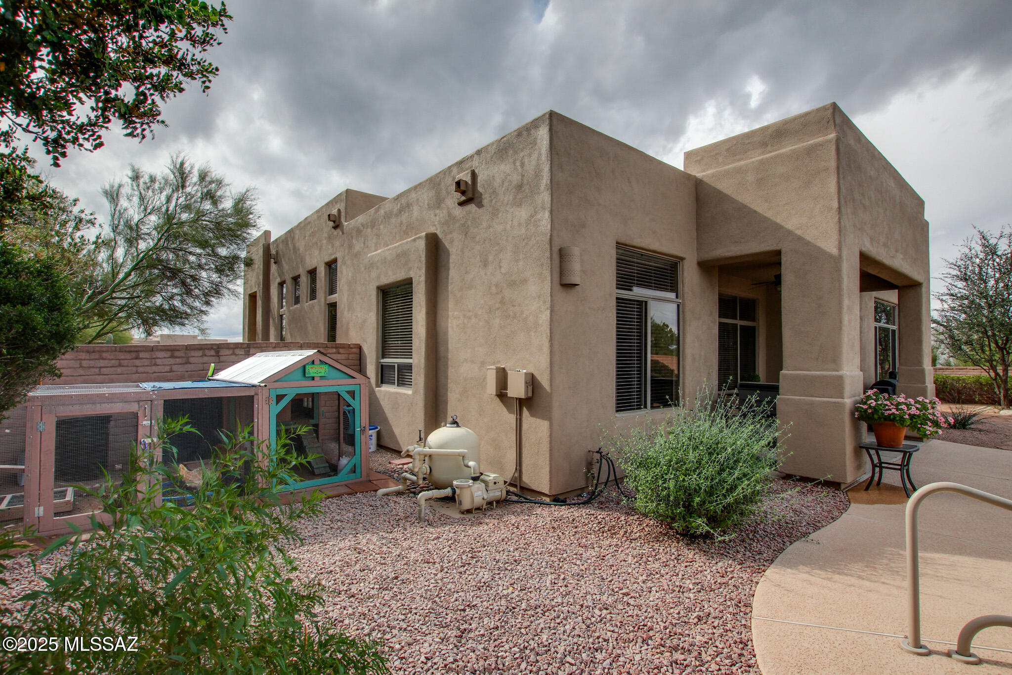 1758 W Placita de Ocampo