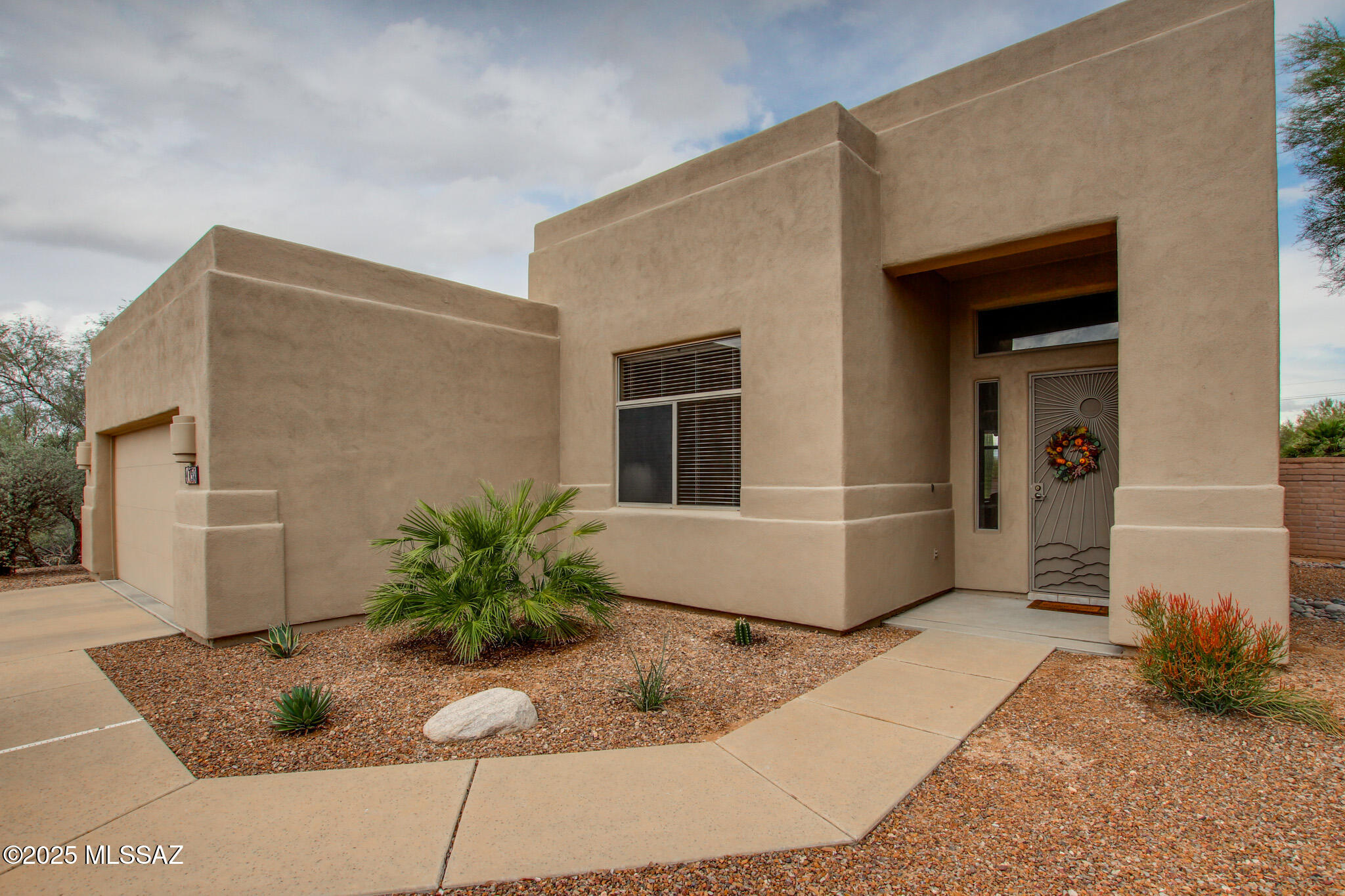 1758 W Placita de Ocampo